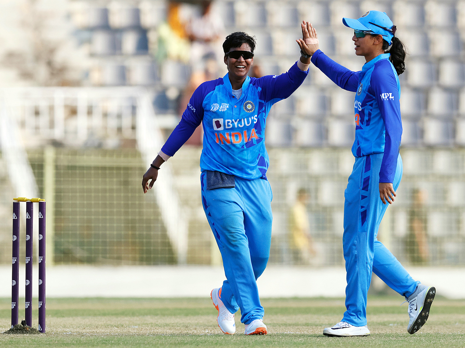 Deepti Sharma and Smriti Mandhana. (File Photo/ANI)