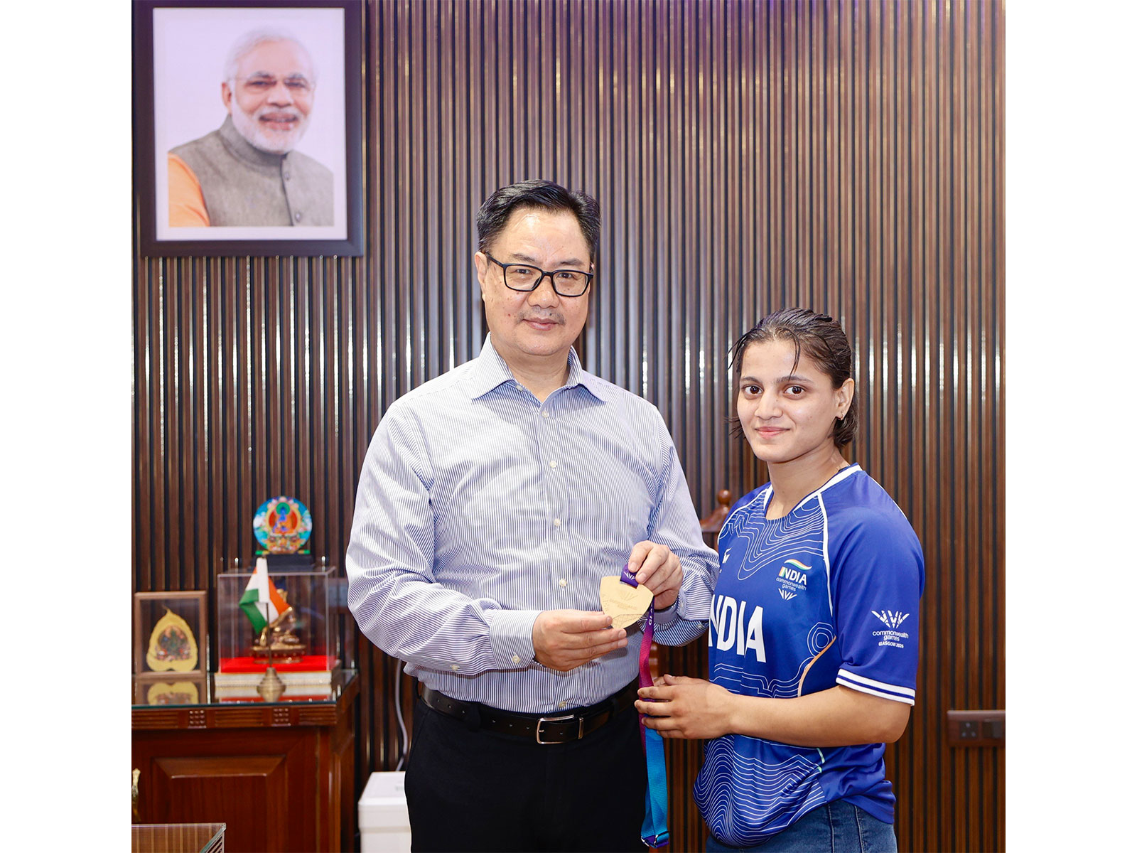 Kiren Rijiju (L) and Asmita Dey (R). (Photo: X/@KirenRijiju)
