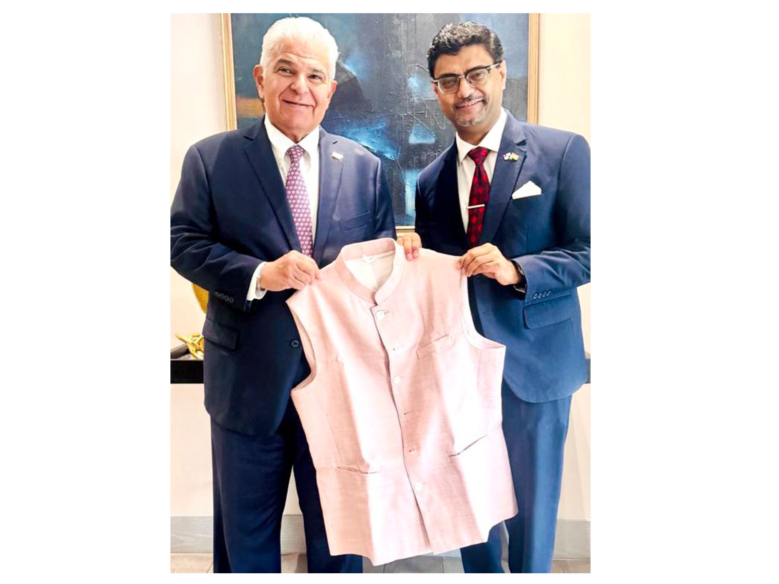 Indian Ambassador Sumit Seth with Panama President Jose Raul Mulino (Photo/X/@IndiainPanama)