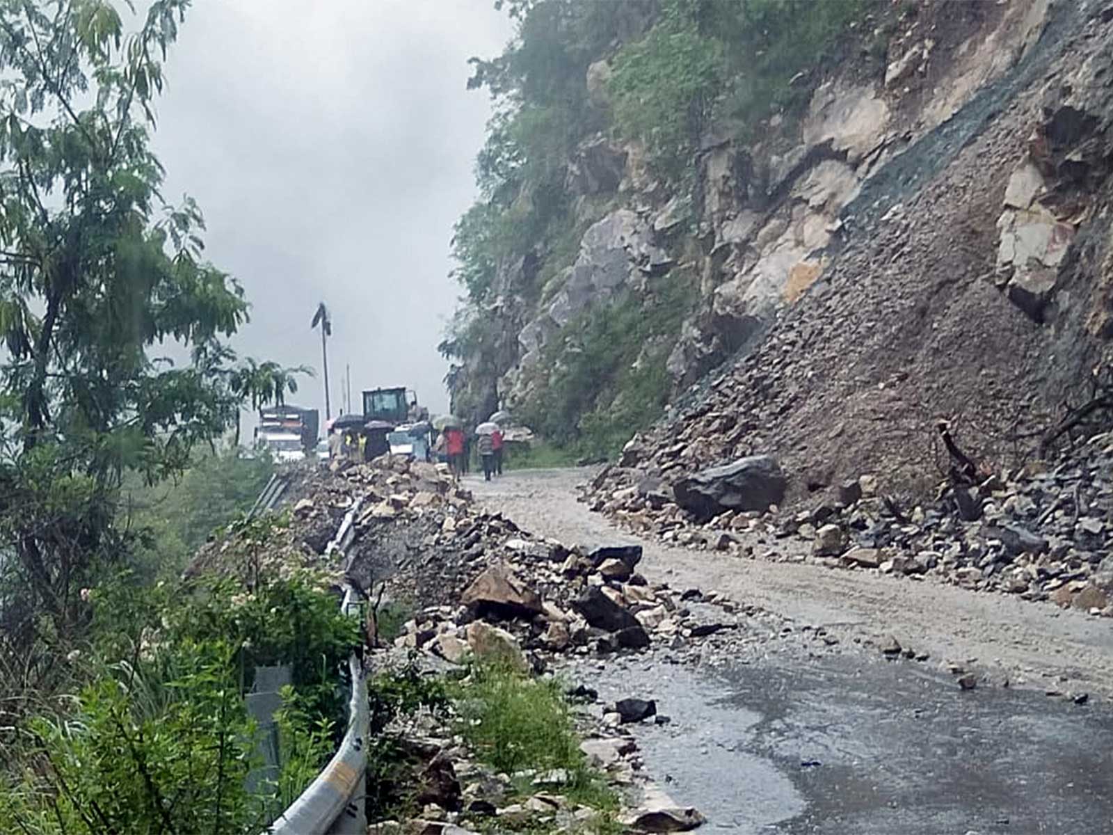 Visual of debris on Gangotri National Highway (Photo/ANI)
