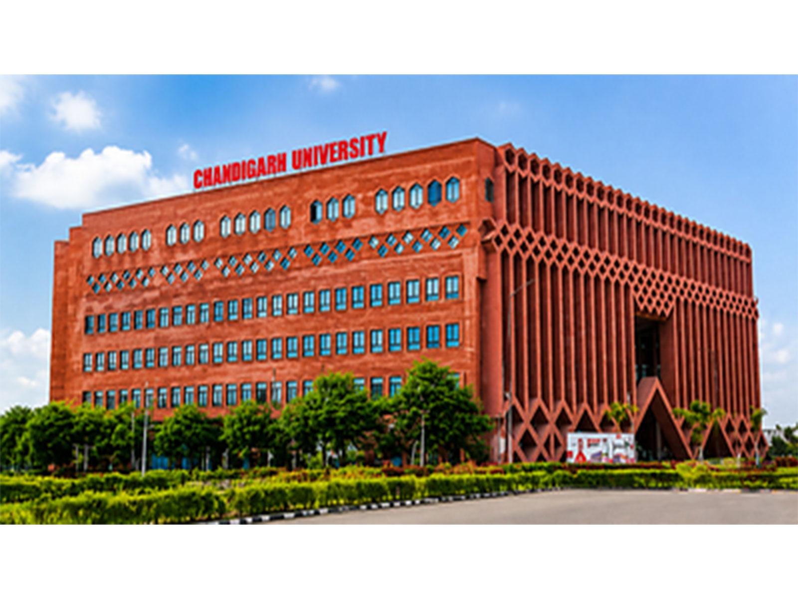 Value added courses at Chandigarh University Uttar Pradesh to develop Technical Skills: Empowering Students with Multidimensional Thinking, Leadership, Values & Real-World Problem-Solving.