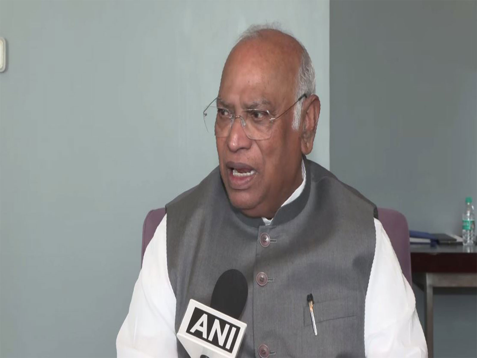 Congress National President Mallikarjun Kharge (Photo/ANI)