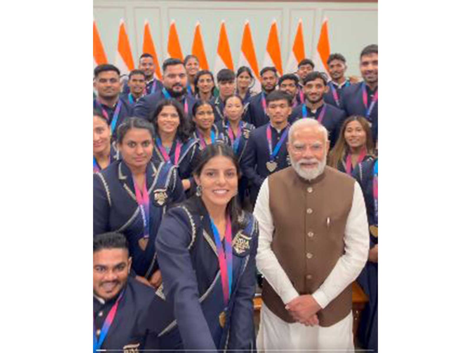 PM Narendra Modi with CWG 2026 medal winners in New Delhi. (Photo: X/ @narendramodi)