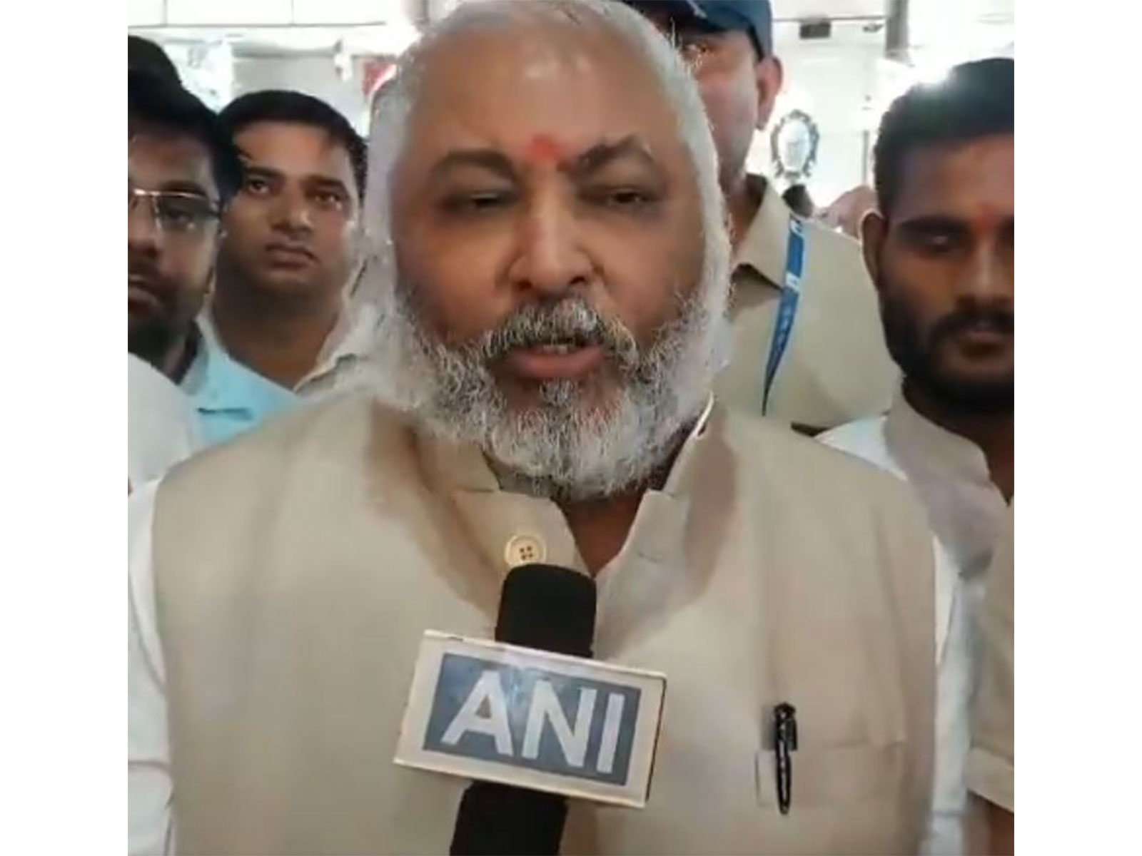 Uttar Pradesh Transport Minister Dayashankar Singh (Photo/ANI)