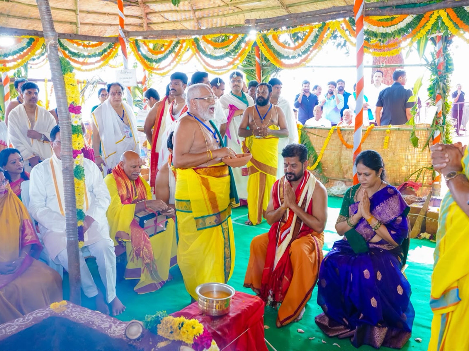 Revanth Reddy and his wife perform 'Maha Varuna Yagam' (Photo/Telangana CMO)