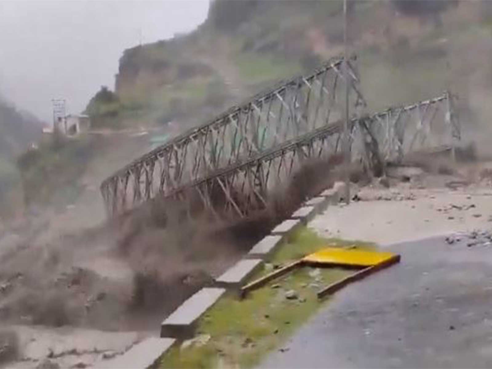 Uttarakhand: Bailey Bridge damaged after Tamak Nala overflow (Photo: X/ Uttarakhand Police)