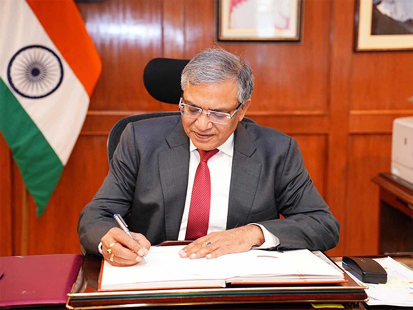MHA appoints Gyanesh Bharti as Chief Secretary of Andaman & Nicobar islands (File Photo/ECI Website)