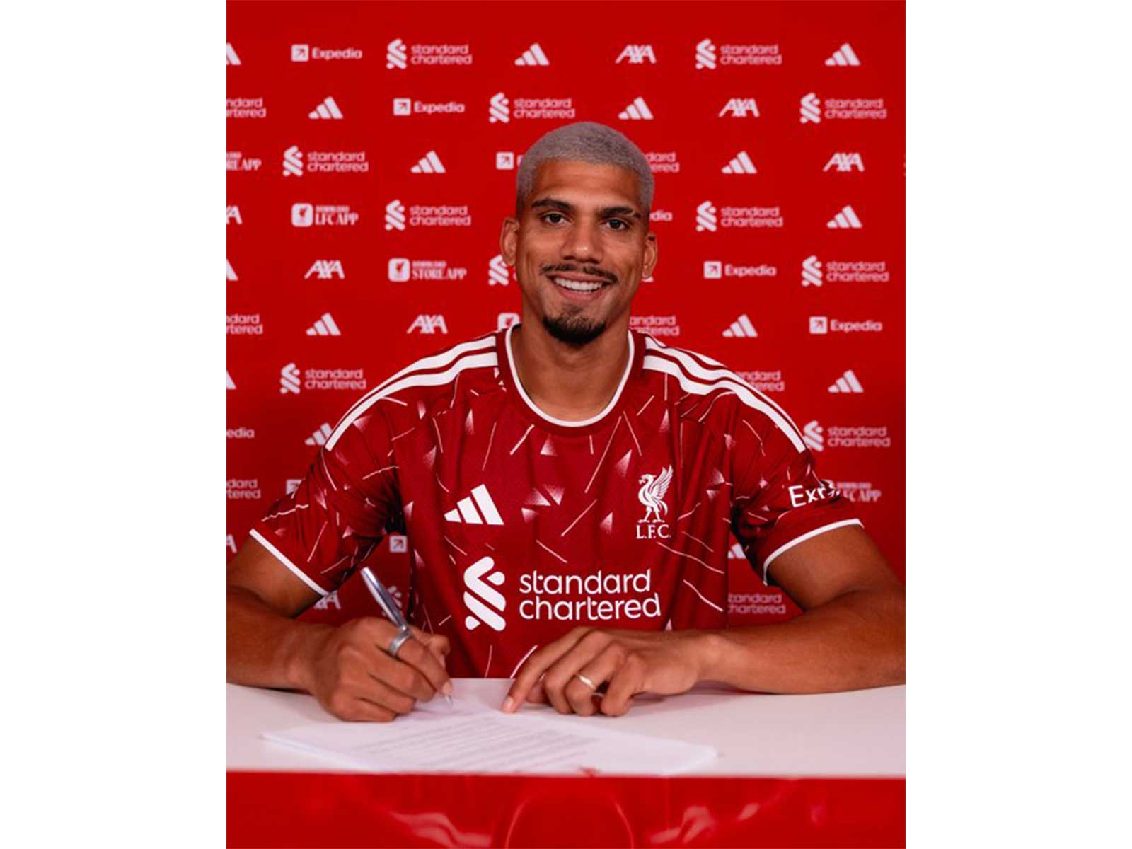 Ronald Araujo. (Photo: @LFC X)