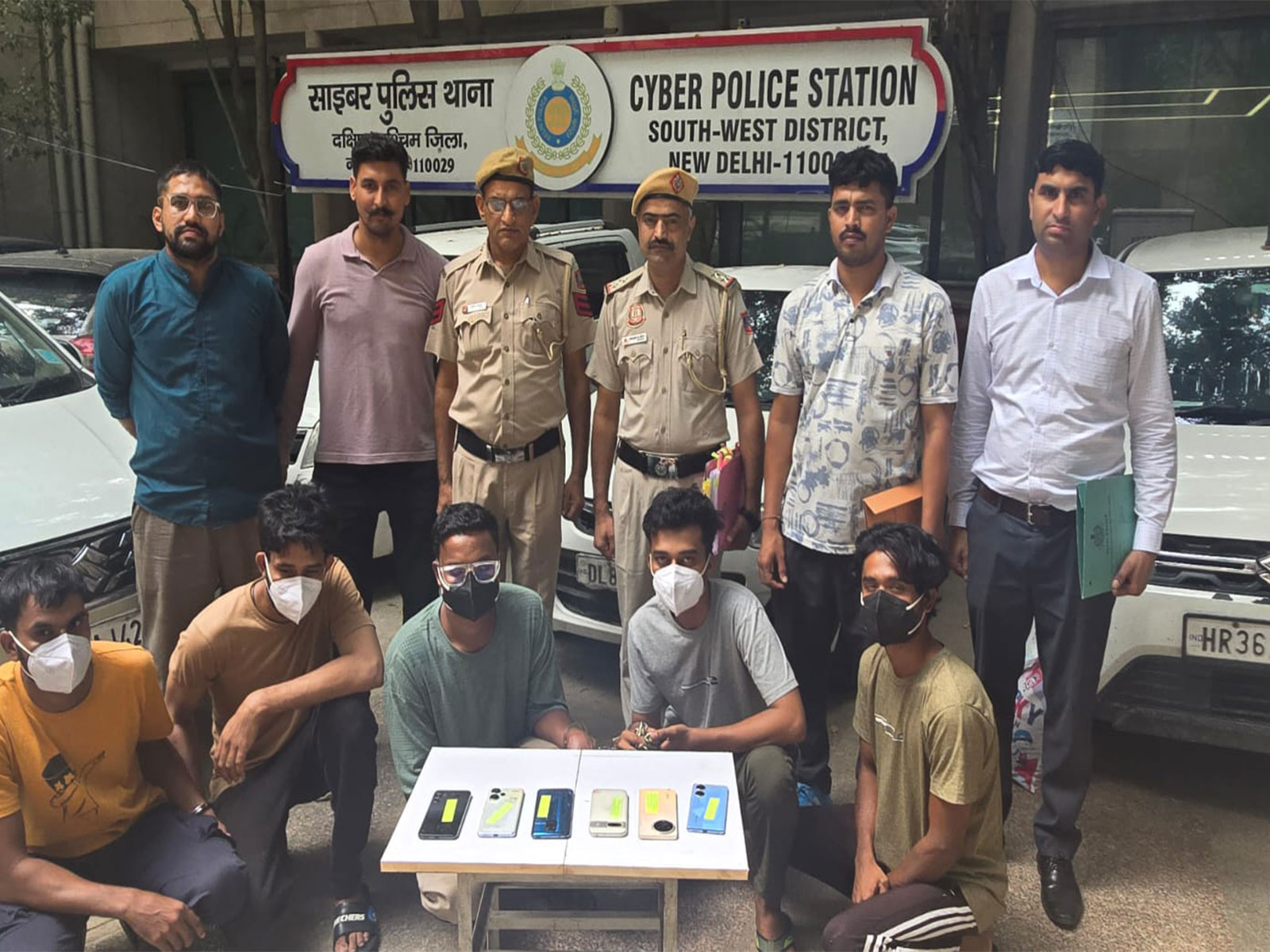 Delhi Police arrests nine accused in connection with an alleged pan-India cyber investment fraud network (Photo\ANI)