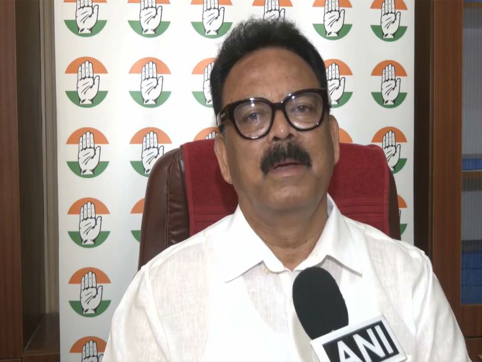  Congress MP Sukhdeo Bhagat (Photo : ANI)
