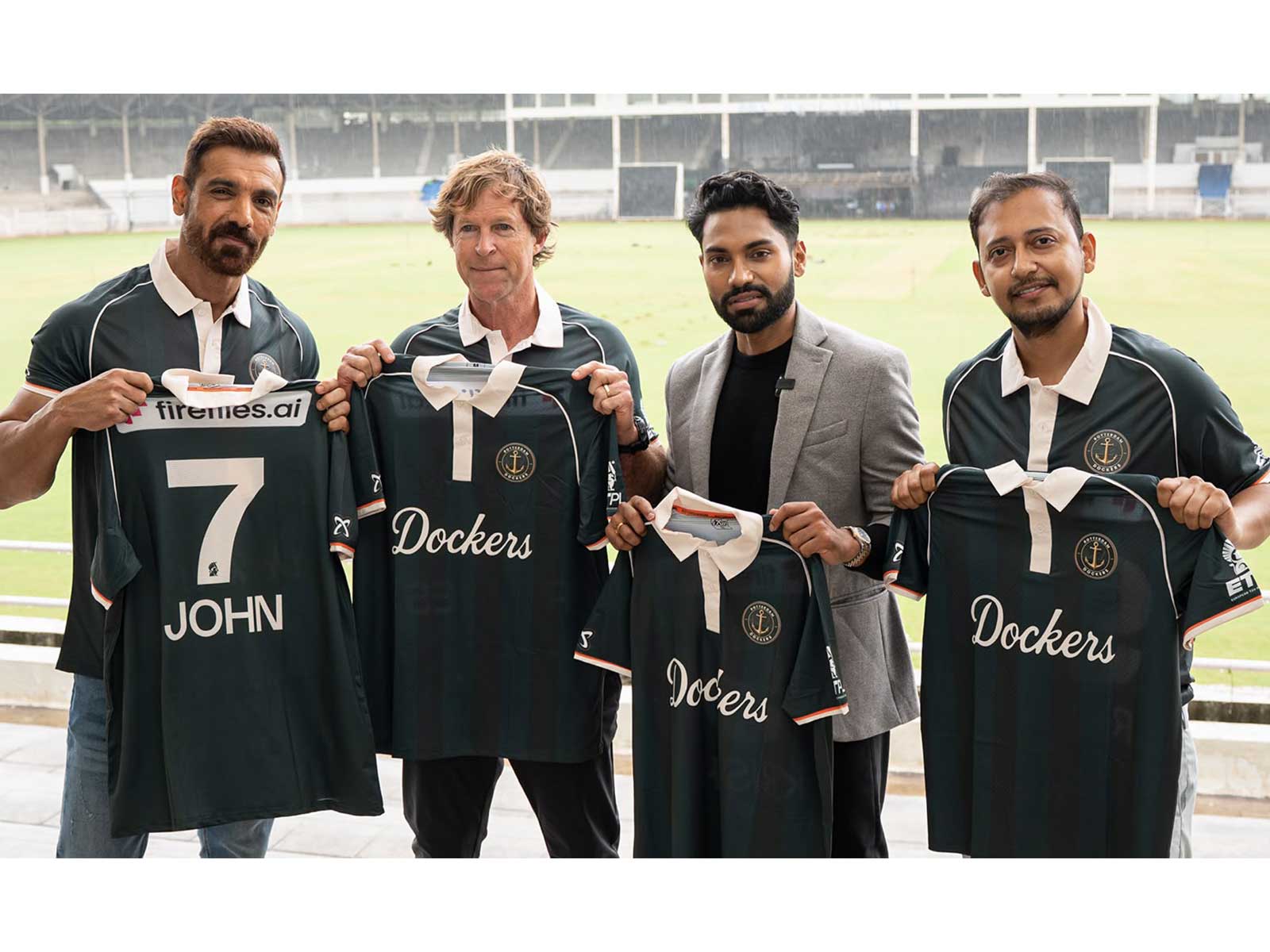 (From L) John Abraham and Jonty Rhodes along with Krish Ramineni and Madhukar Shree during jersey launch event (Photo: ETPL)