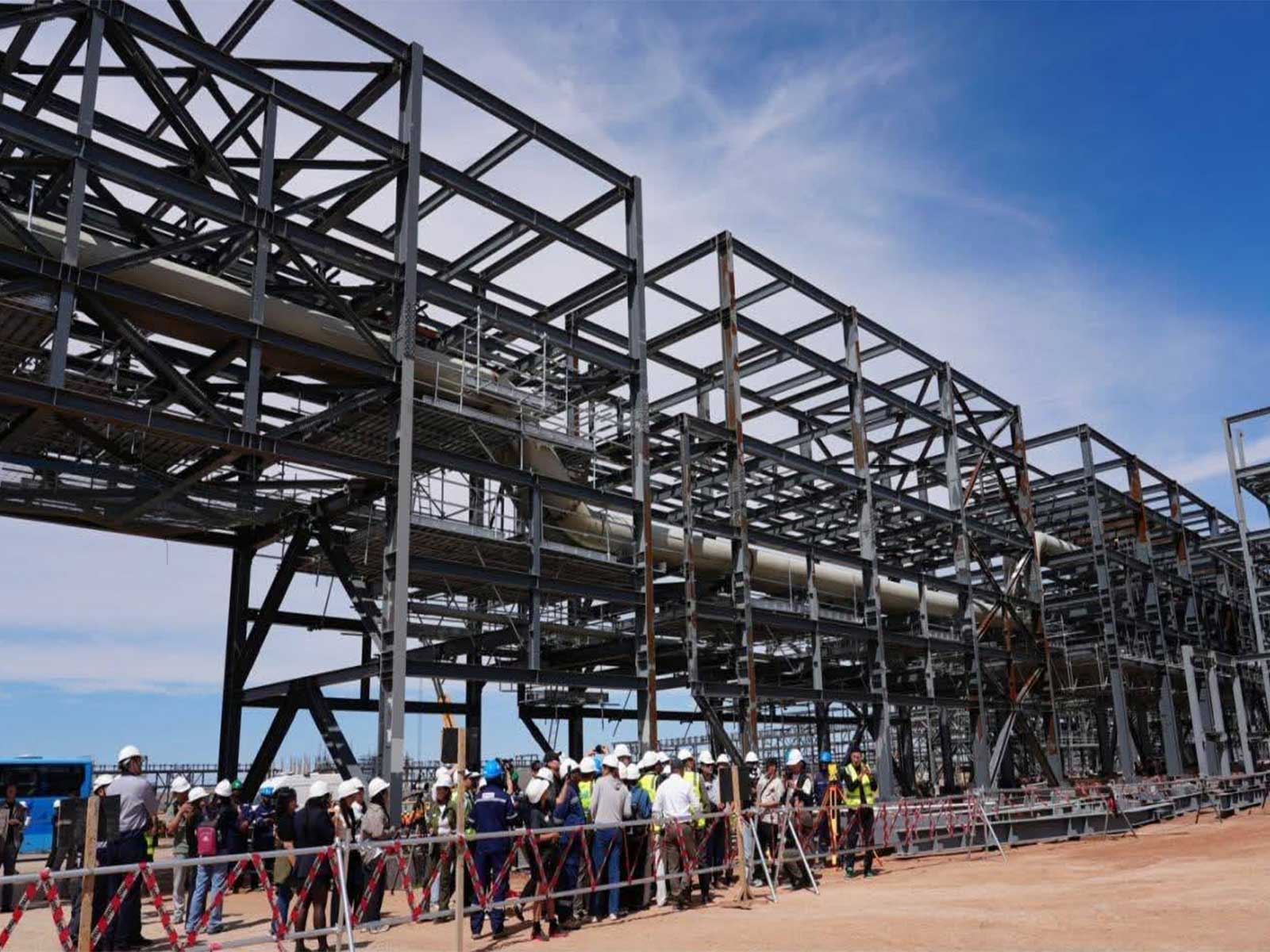 Mongolian PM, ministers visit India-constructed Oil Refinery Project construction site (Photo/XIndiainMongolia)