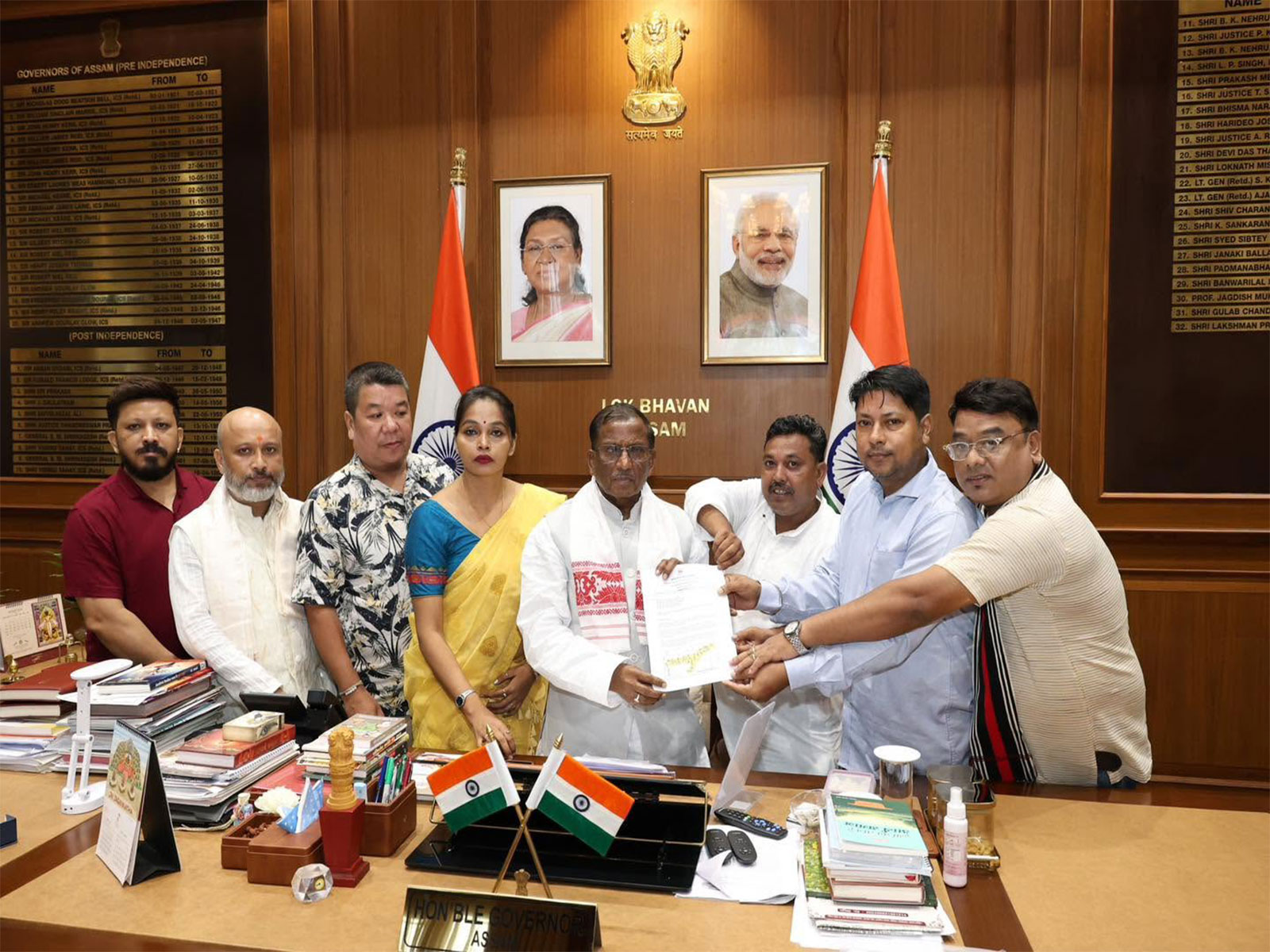 A delegation led by Assam Congress' Pranjit Das met with Assam Governor Lakshman Prasad Acharya (Photo/Facebook/AssamINC)