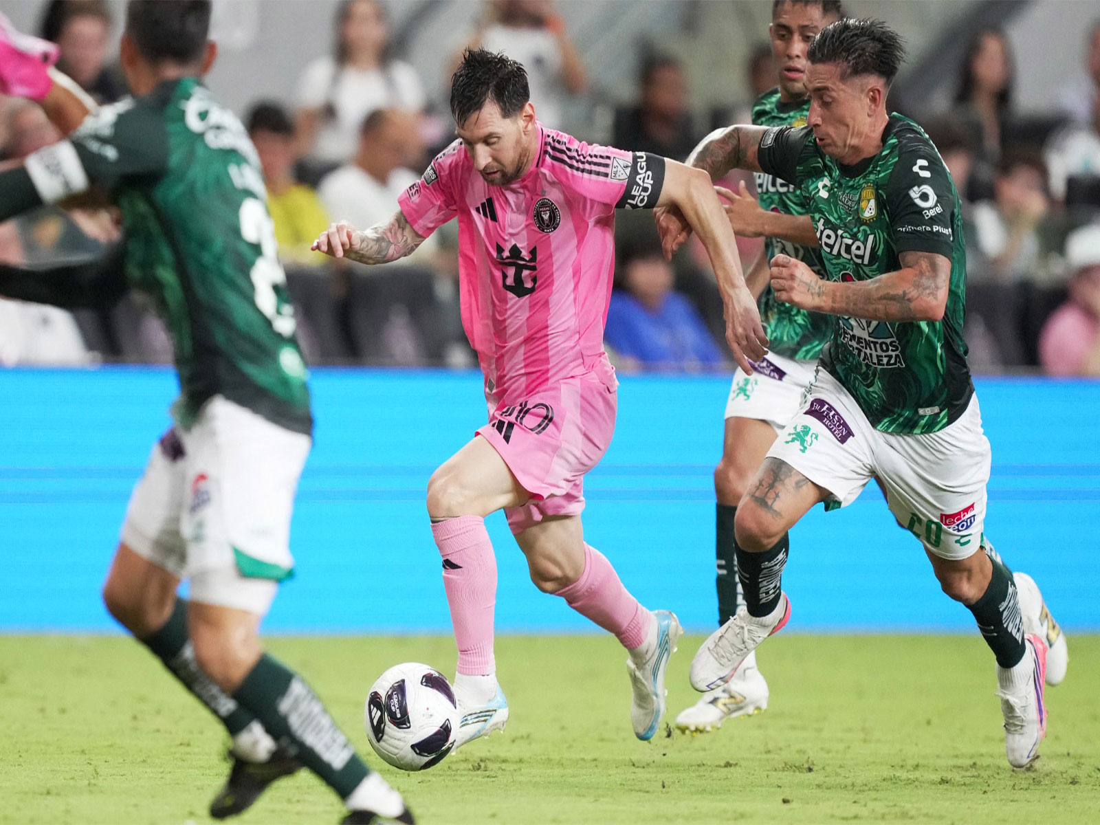 Aug 12, 2026; Miami, FL, USA; Inter Miami CF offense Leo Messi (10) breaks free from Leon defender Rodrigo Echeverria (20) during the second half of the Leagues Cup Phase One match at Nu Stadium(Photo: Reuters)