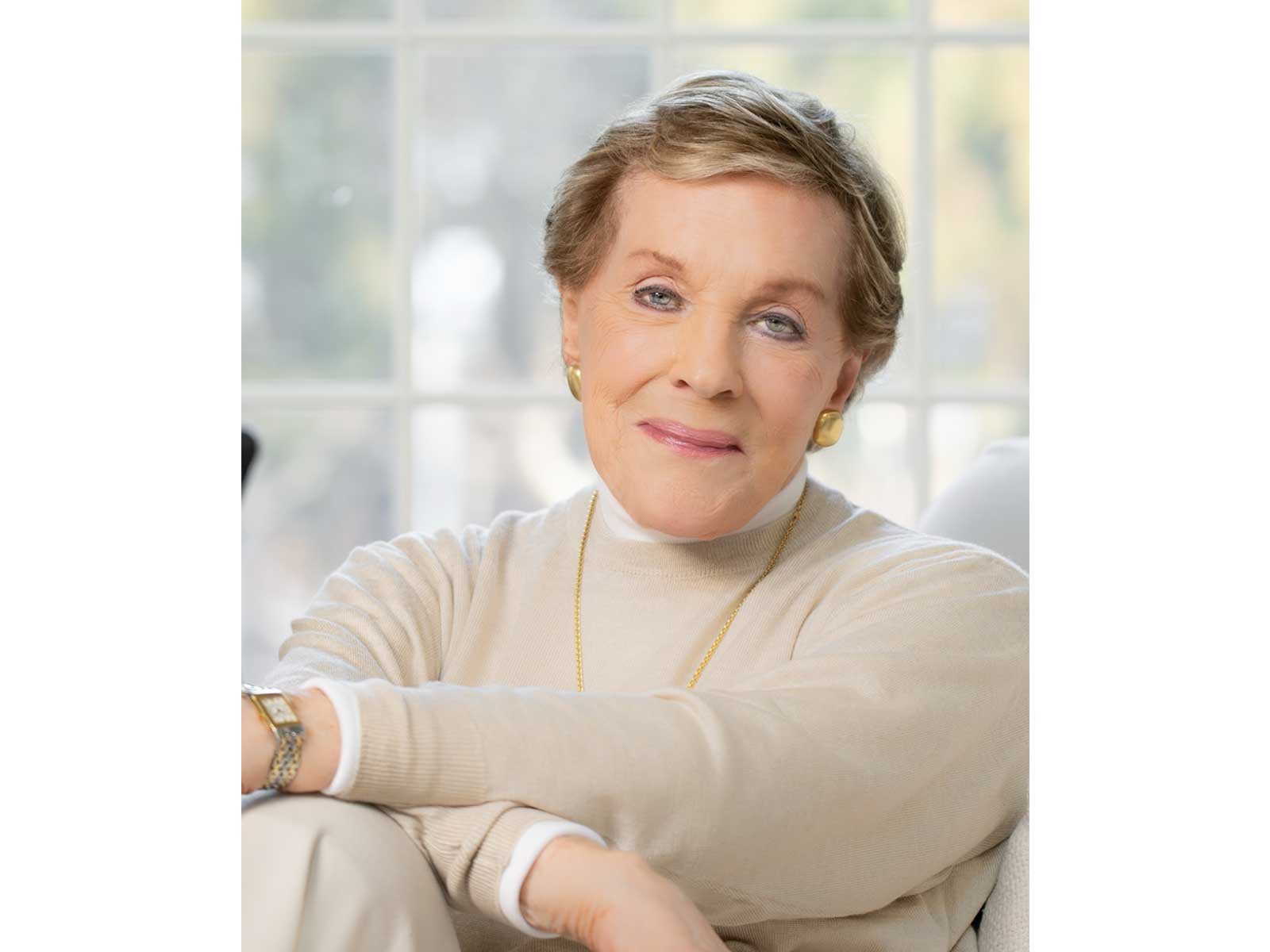 Julie Andrews (Photo/Instagram@disneyplus)