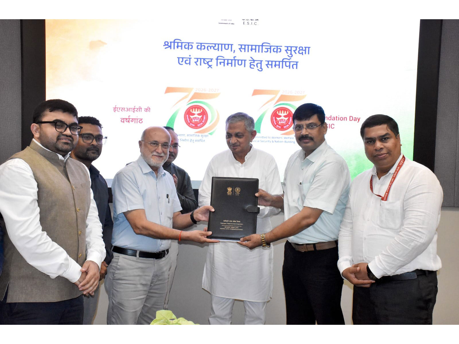  Minister Kunvarji Bavaliya during the MoU exchange ceremony for ESIC-Gujarat healthcare services. (Photo/Gujarat press release)