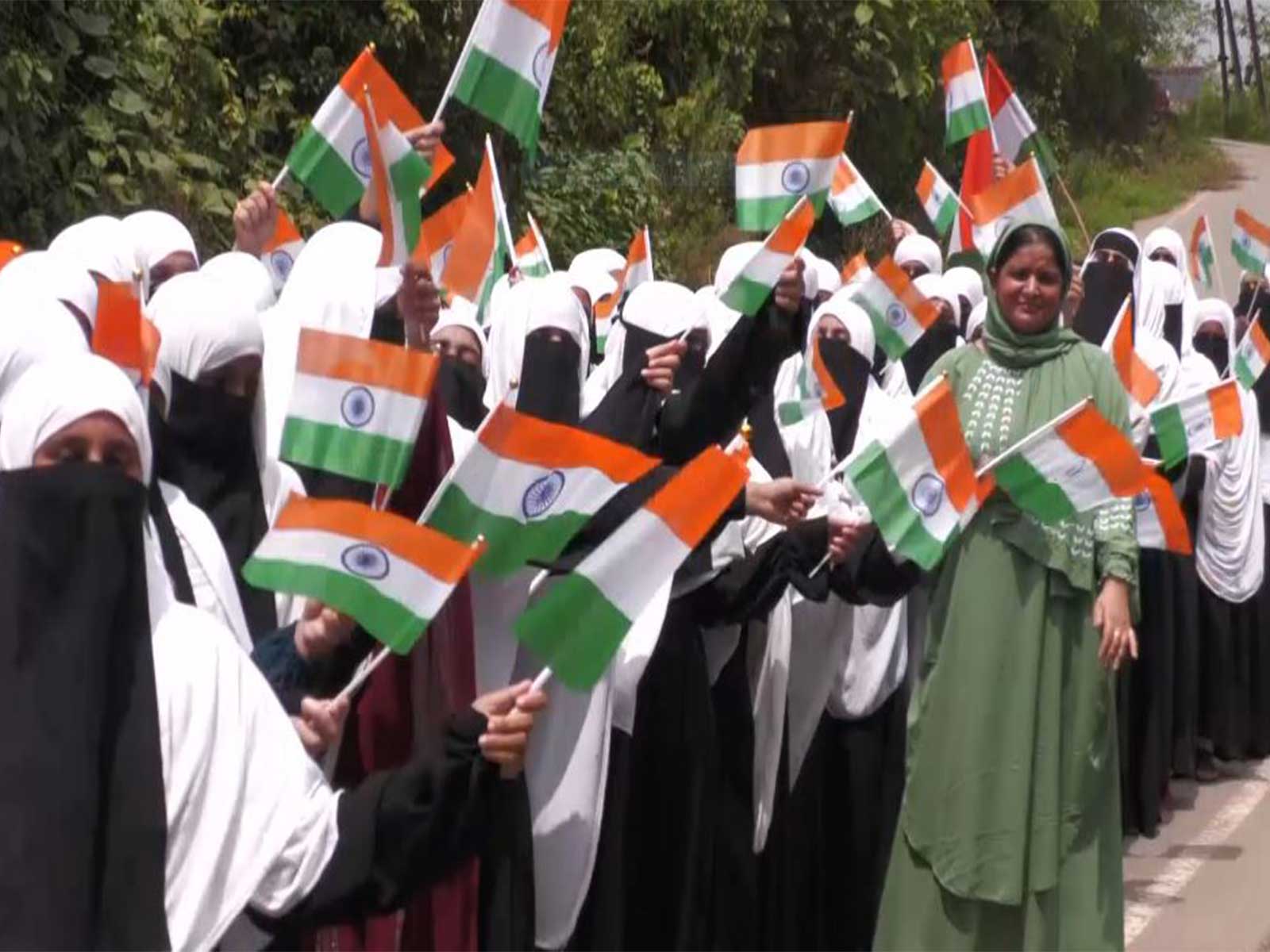Students participate in a Tiranga Rally organised ahead of Independence Day in Udhampur (Photo\ANI)
