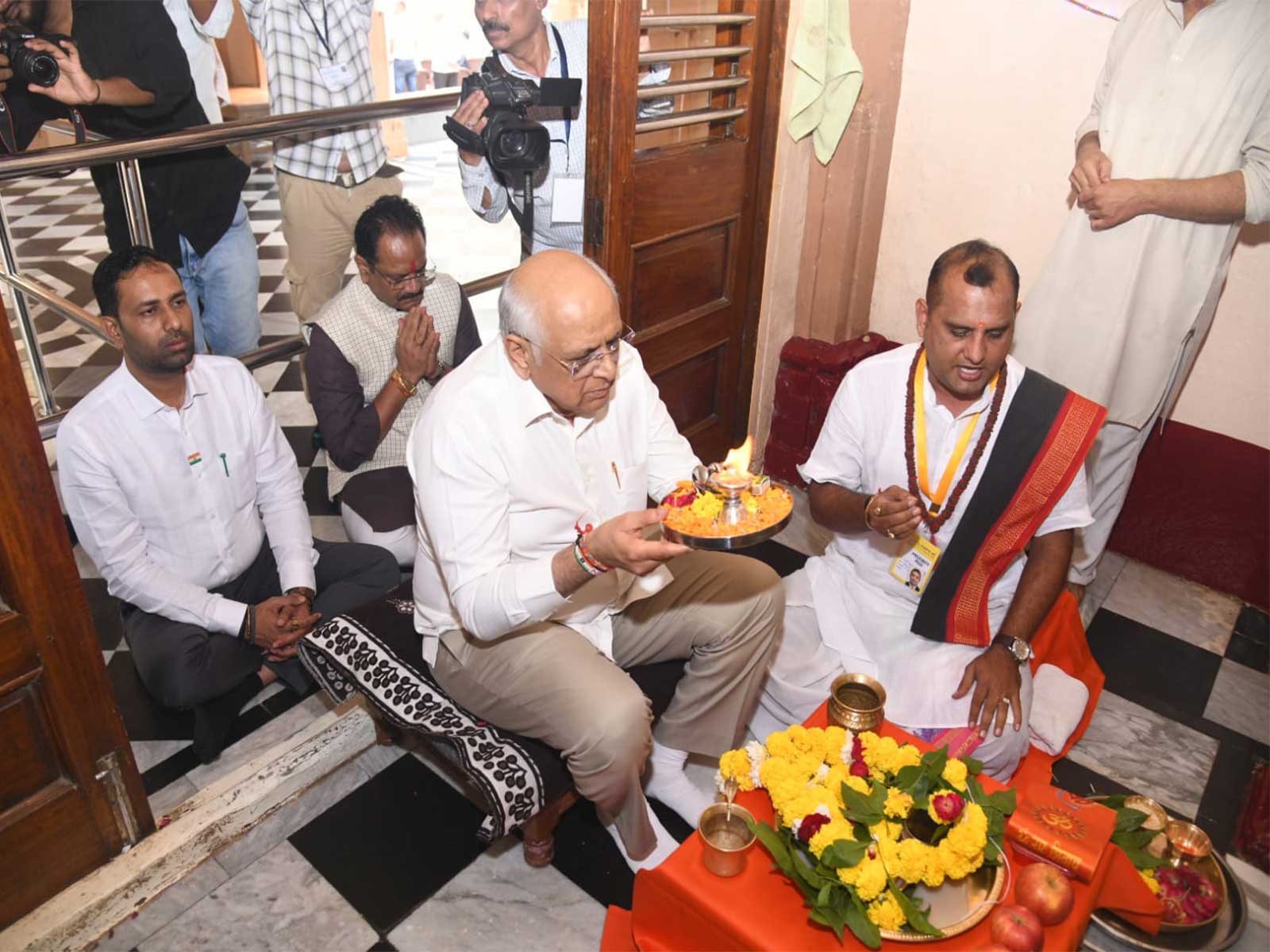 Gujarat Chief Minister Bhupendra Patel performs puja (Photo/Gujarat CMO)