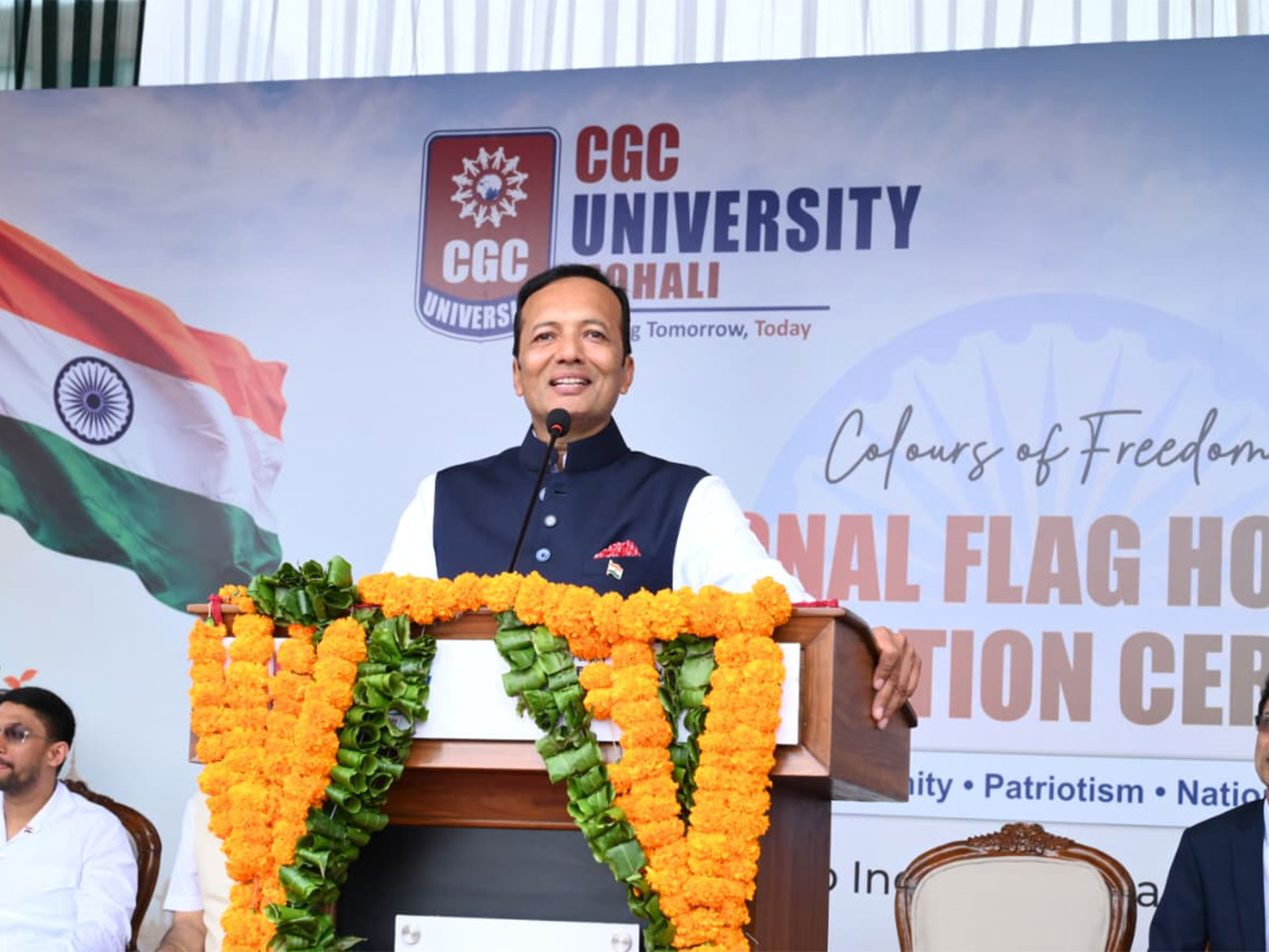 Naveen Jindal Unfurls 108-Foot Monumental Flags at Mohali and Kurukshetra, Calls on Youth to Put Nation First