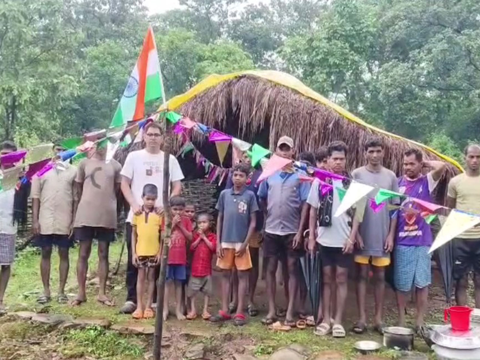 People celebrating Independece Day in Boter village of Chhattisgarh's Narayanpur district (Photo/ANI)