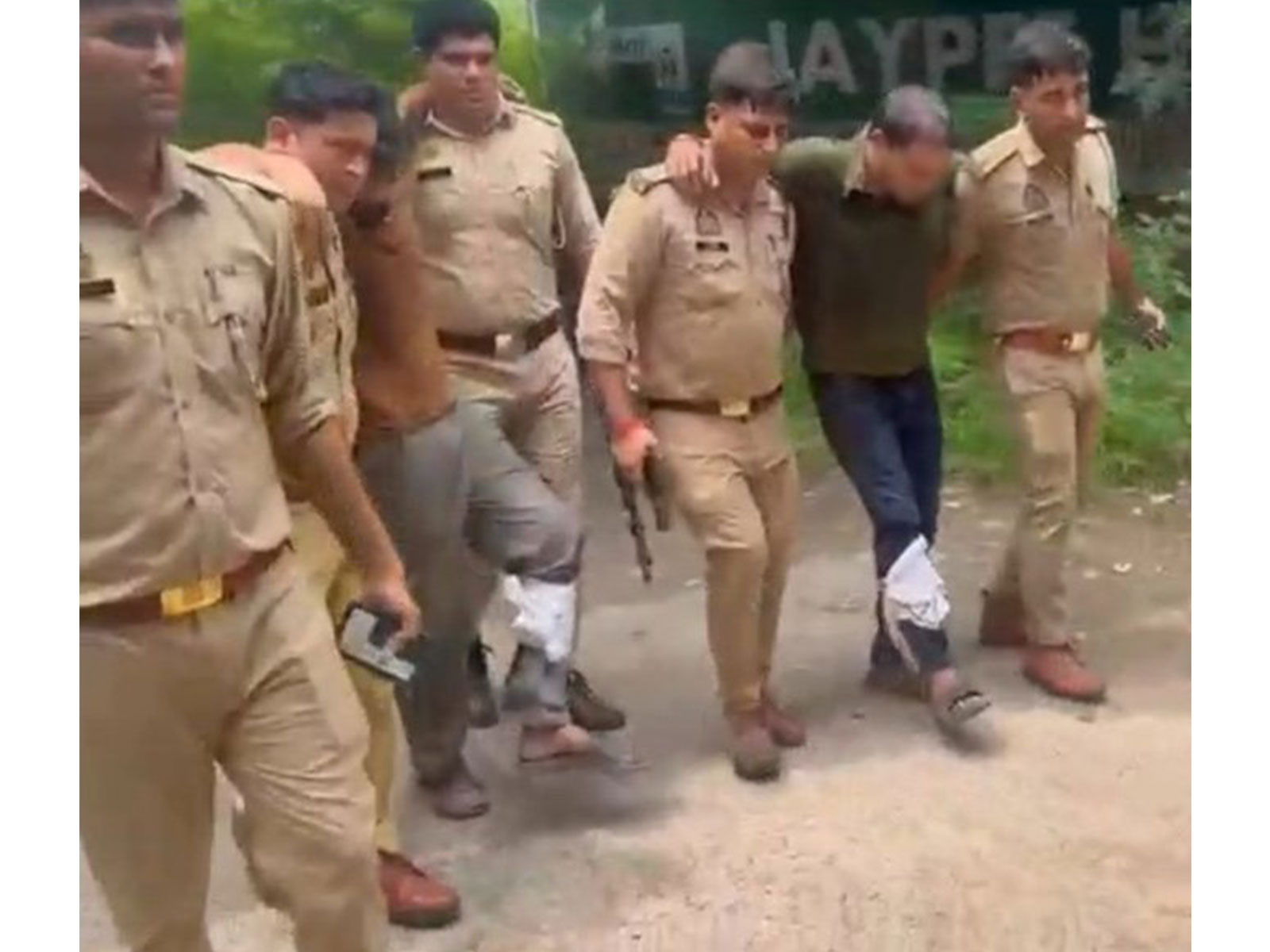  Two alleged criminals were injured in a police encounter in the Dankaur area of Greater Noida (Photo: @noidapolice/ X)