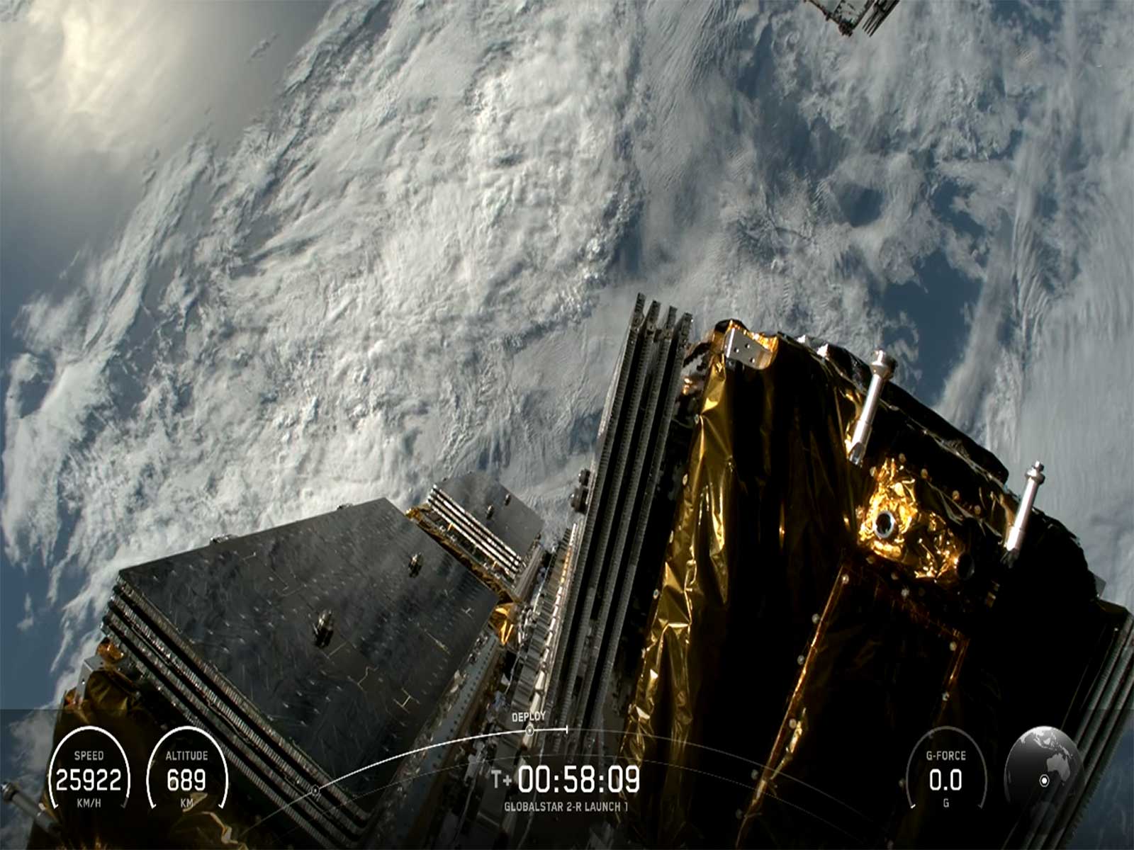 Deployment of Globalstar 2-R satellites (Photo X/SpaceX)