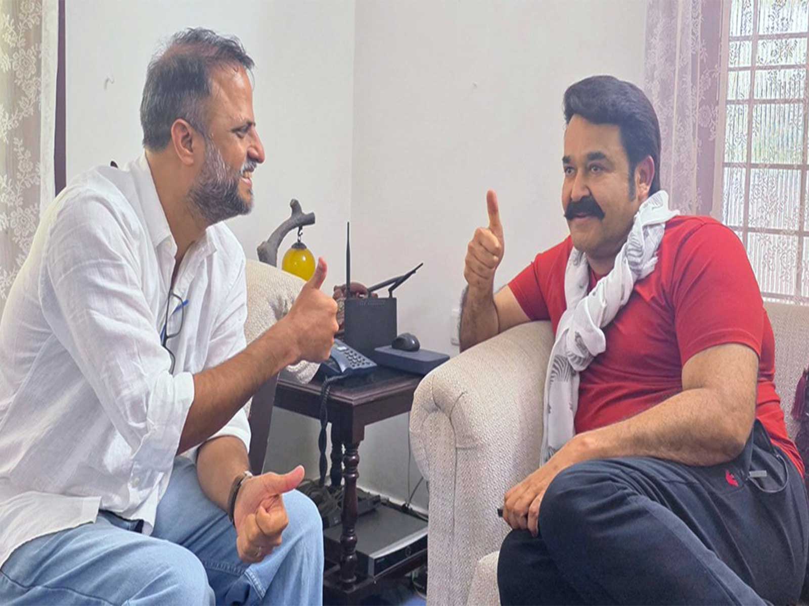 Jude Anthany Joseph and Mohanlal (Photo/X@Mohanlal)