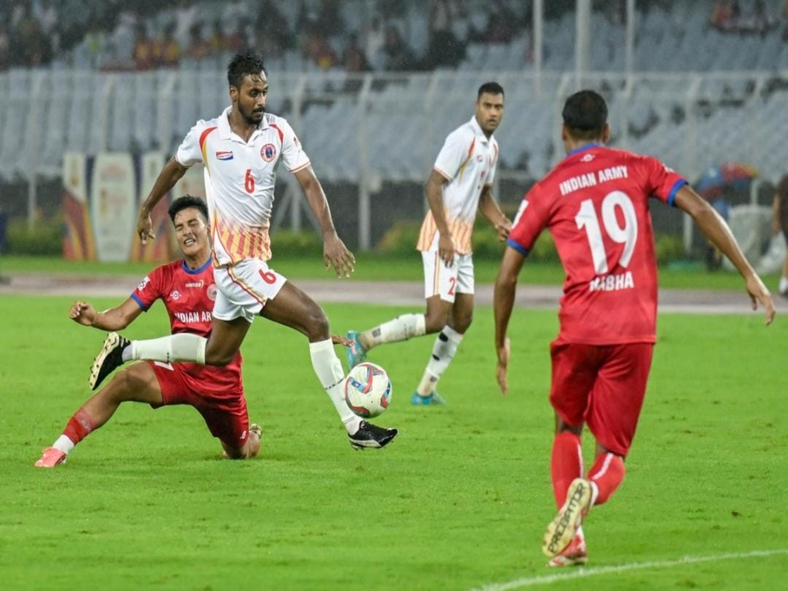 East Bengal and Indian Army FT in action. (Photo: AIFF/Durand Cup)