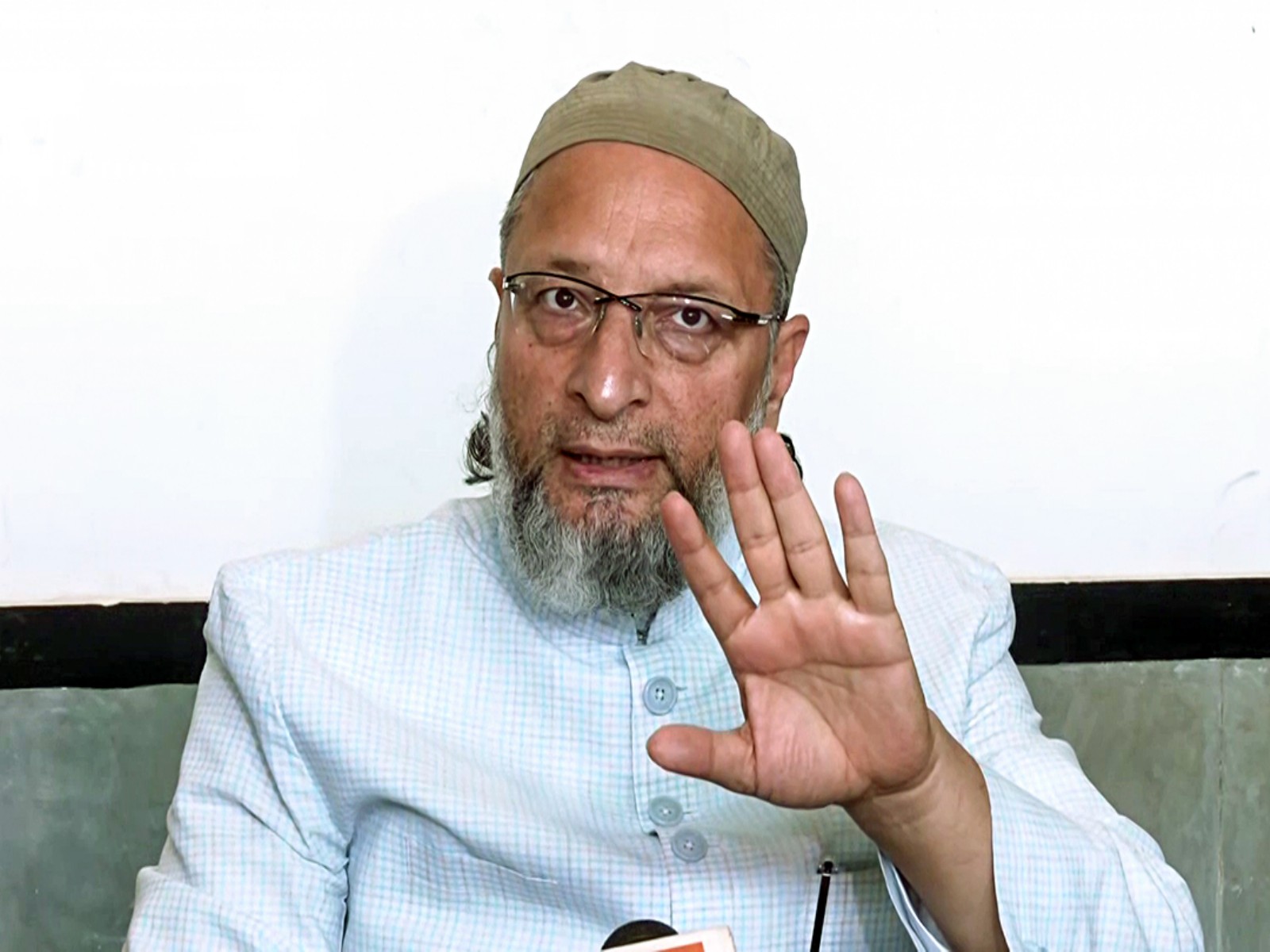  AIMIM chief and Hyderabad MP Asaduddin Owaisi (File photo/ ANI)