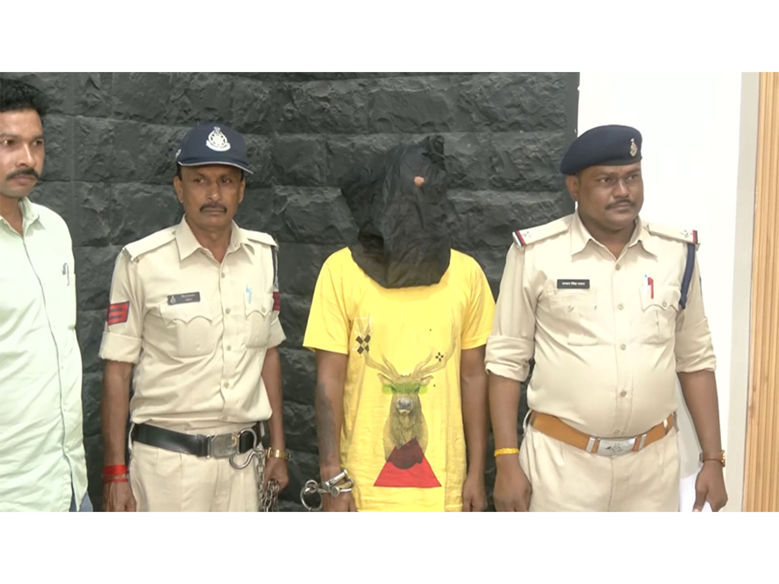 Accused in police custody (Photo / ANI)