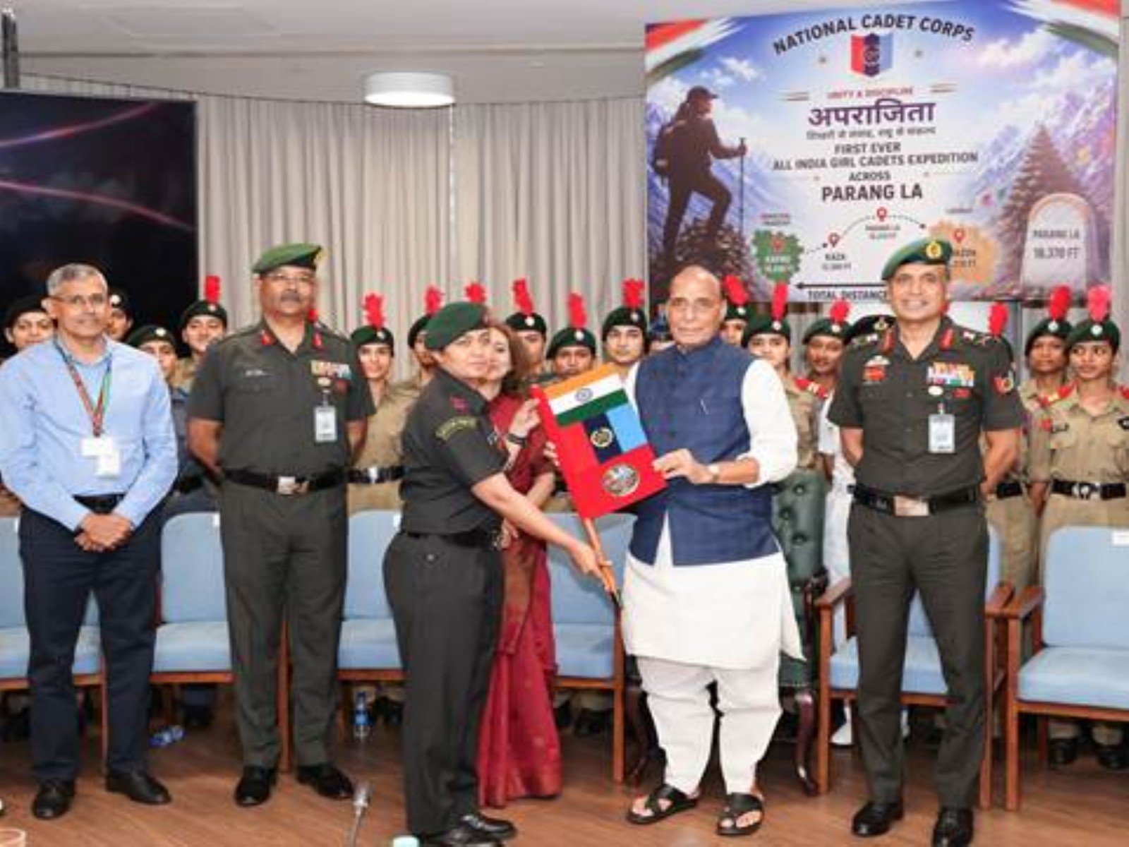 Defence Minister Rajnath Singh flagged off the All India Girls High Altitude Long Trek (Photo/PIB)