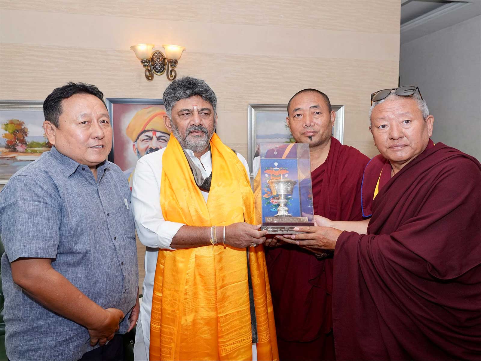Karnataka's Chief Minister DK Shivakumar meets Tibetan Parliament member Chopepal Thupten (Photo/X/@DKShivakumar)