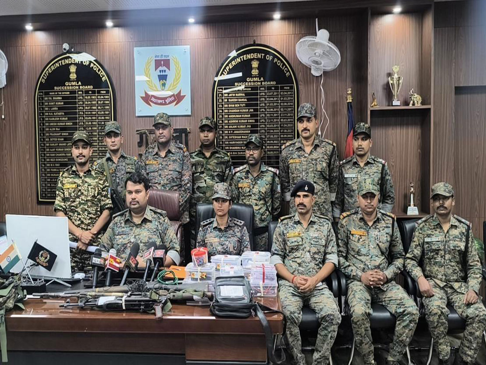 Gumla Police arrest 4 key JJMP operatives (Photo/Jharkhand PHQ)