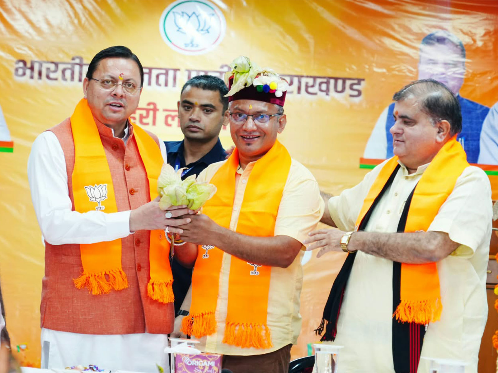 Uttarakhand CM Dhami reviews BJP organisational preparedness (Photo: Uttarakhand/CMO)