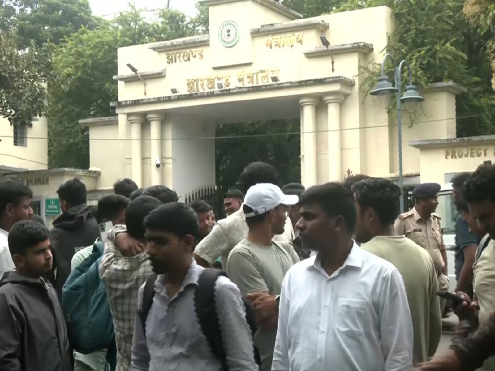 JSSC CGL-qualified candidates protest in Ranchi (Photo/ANI)