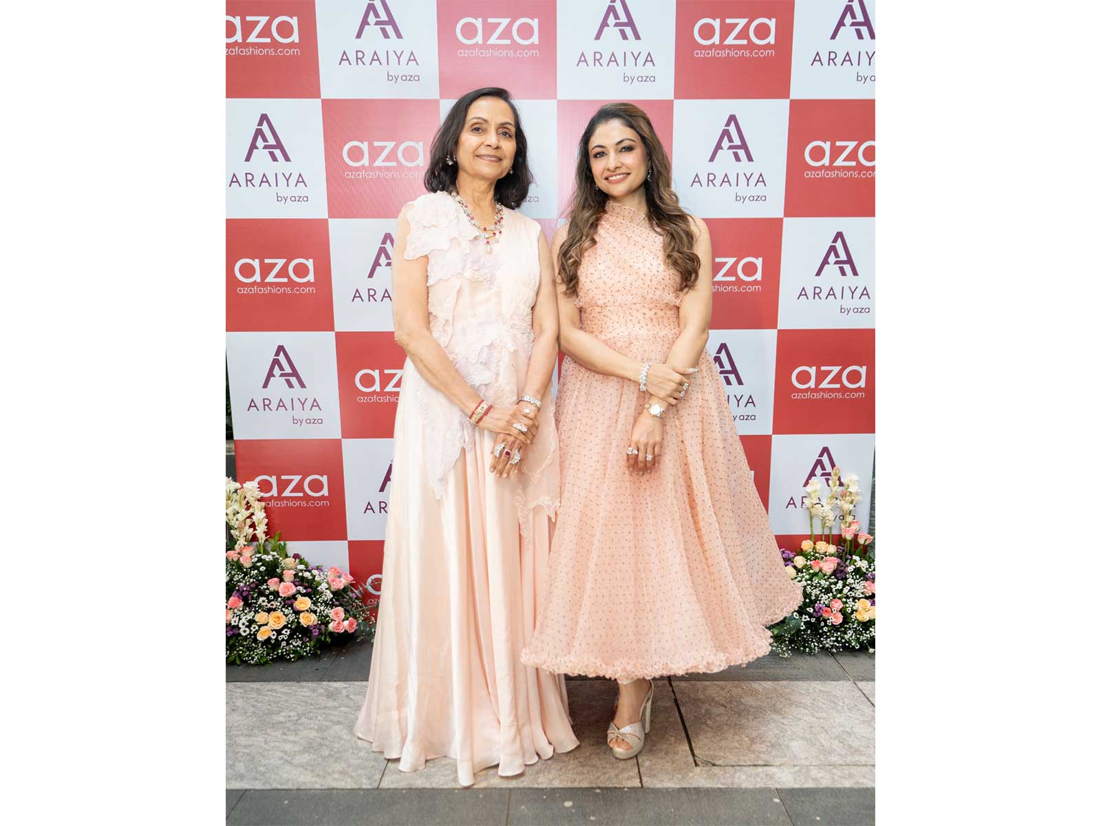 Dr. Alka Nishar and Devangi Nishar Parekh at the launch of Aza's new store in Santacruz, alongside an expansive Araiya by Aza shop-in-shop featuring exquisite lab-grown diamond jewelry