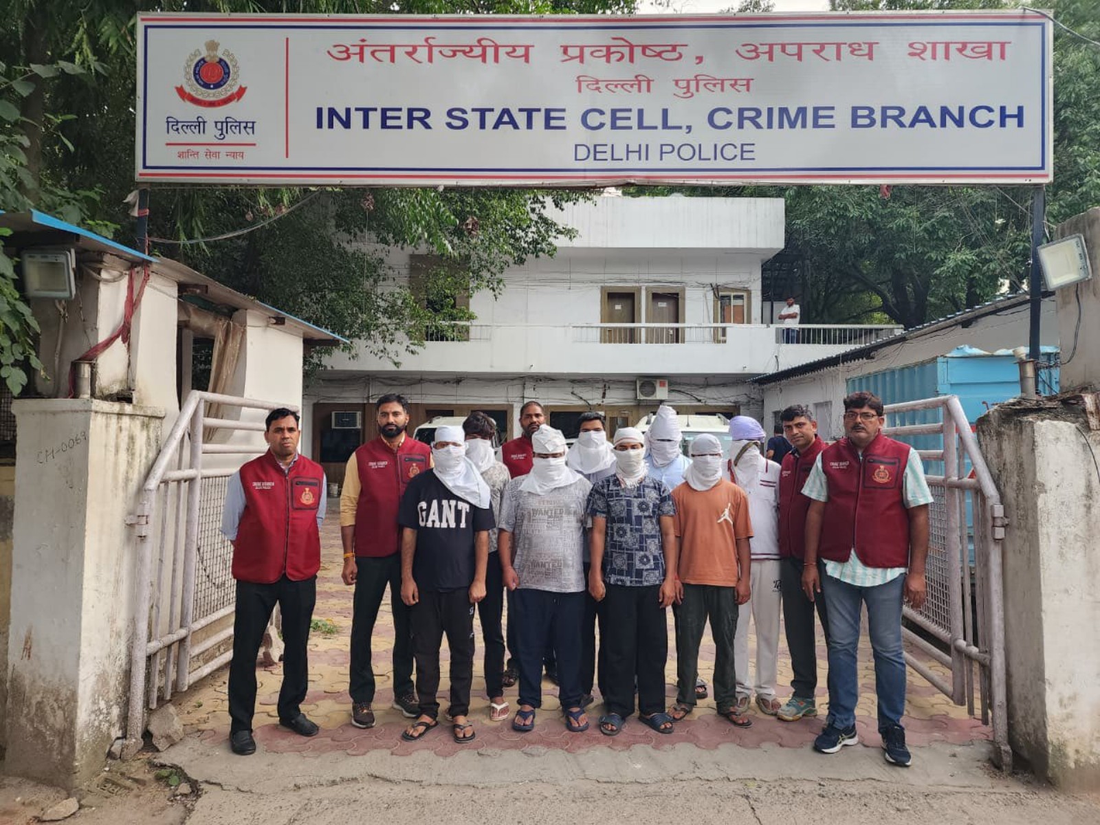 Delhi Crime Branch arrests 17 in interstate anti-cancer drug racket (Photo/@CrimeBranchDP)