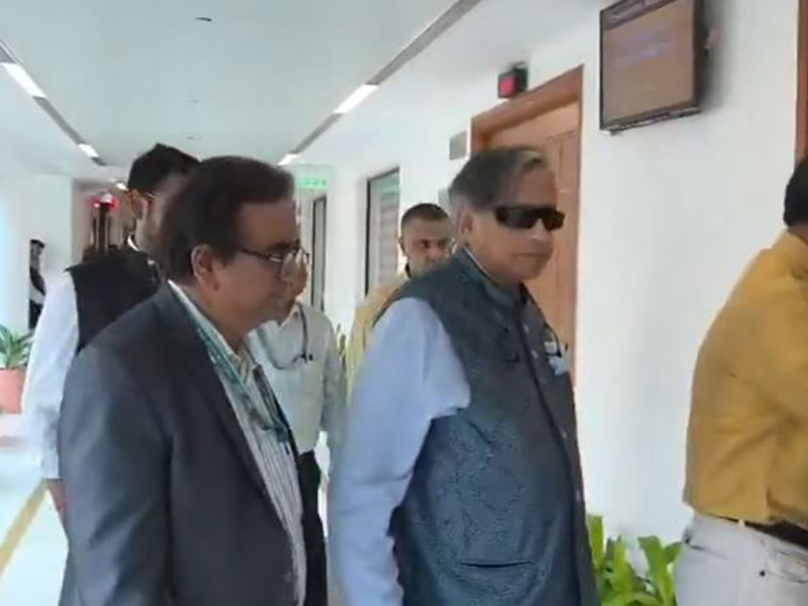 Congress MP Shashi Tharoor (Photo/ANI)