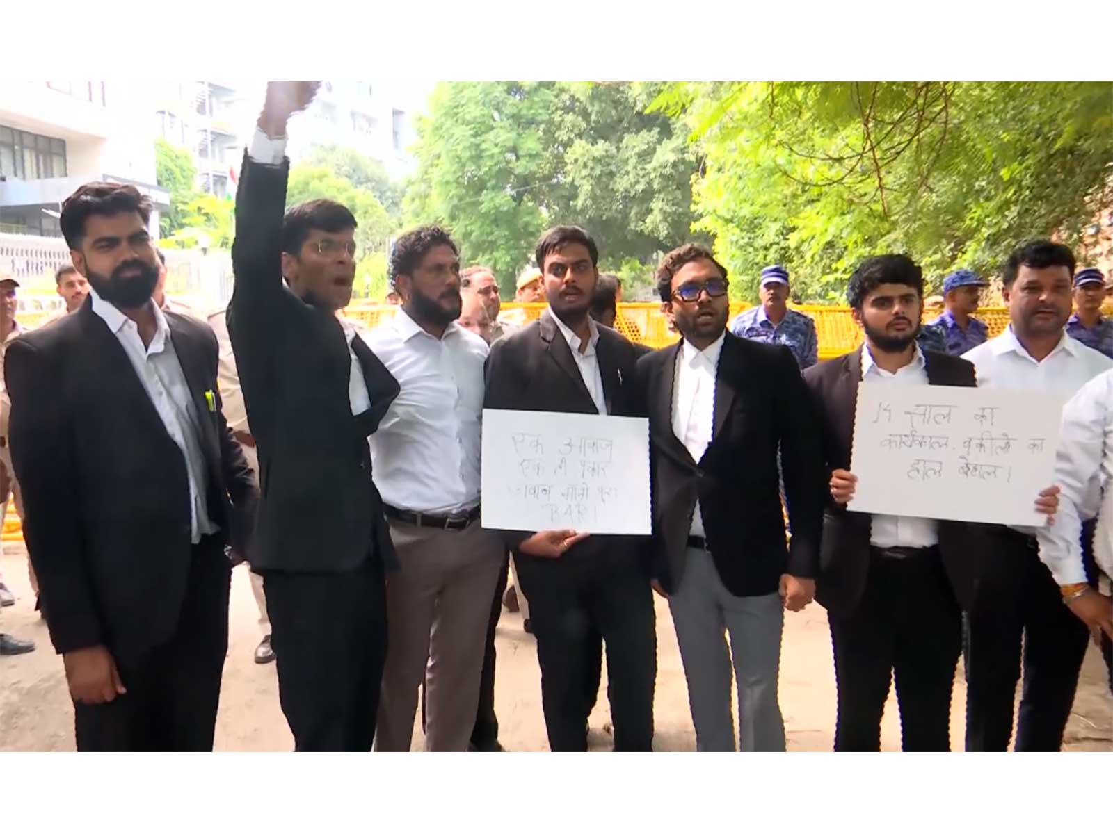 Lawyers protest to demand BCI Chairman Manan Kumar Mishra's resignation (File Photo/ANI)