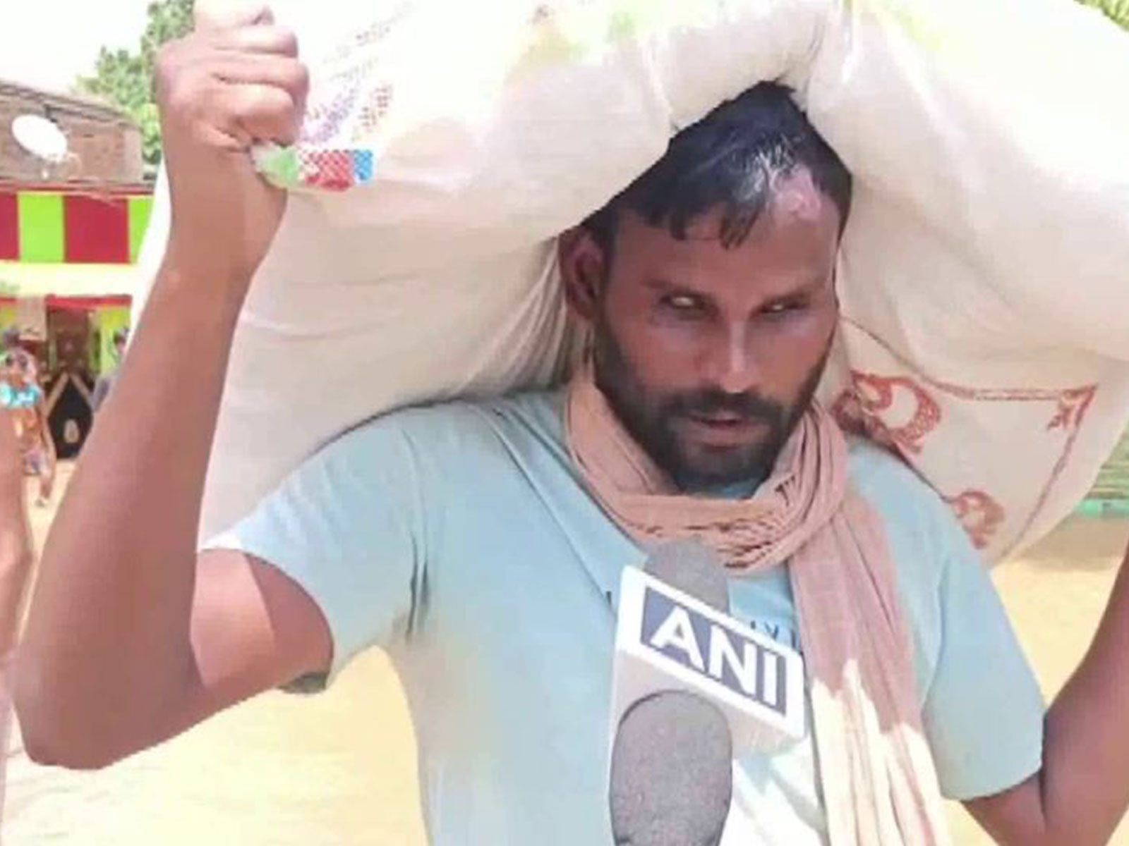visually impaired man Satya Nayak (Photo/ANI)