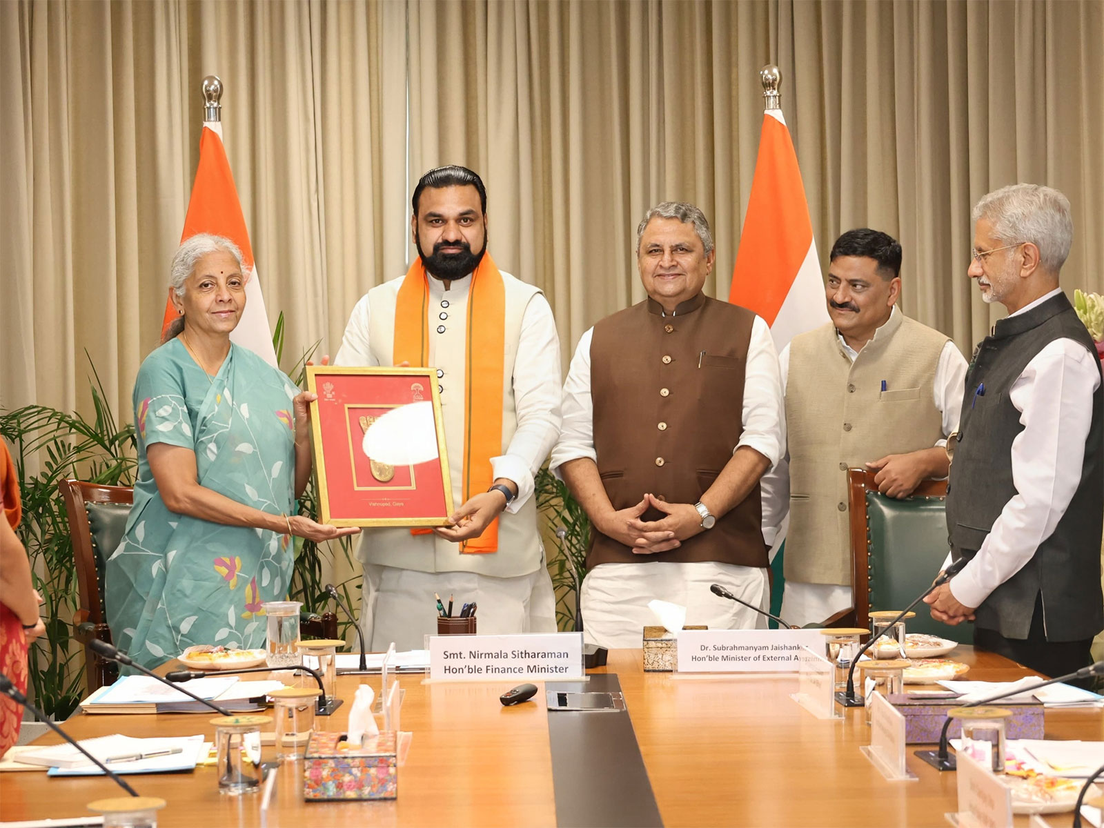 Bihar CM Samrat Choudhary meets Finance Minister Nirmala Sitharaman and External Affairs Minister S Jaishankar (Photo/X/@samrat4bjp)