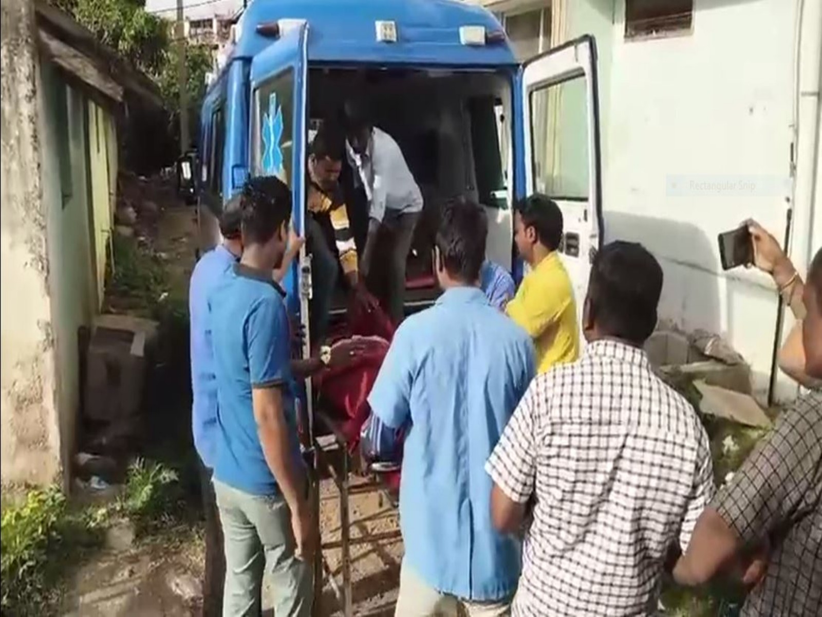  Three nursing students killed after a bus carrying students overturned (Photo/ANI)