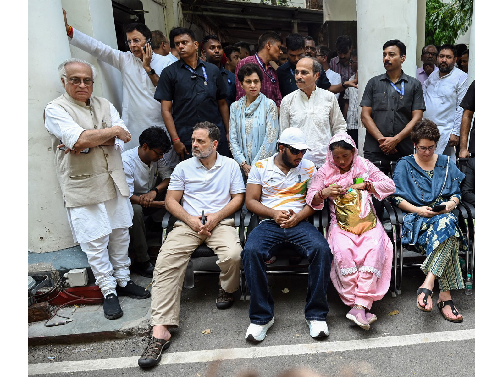 Congress leader Rahul Gandhi with other party leaders. He held protest and demanded registration of FIR (Photo: ANI)