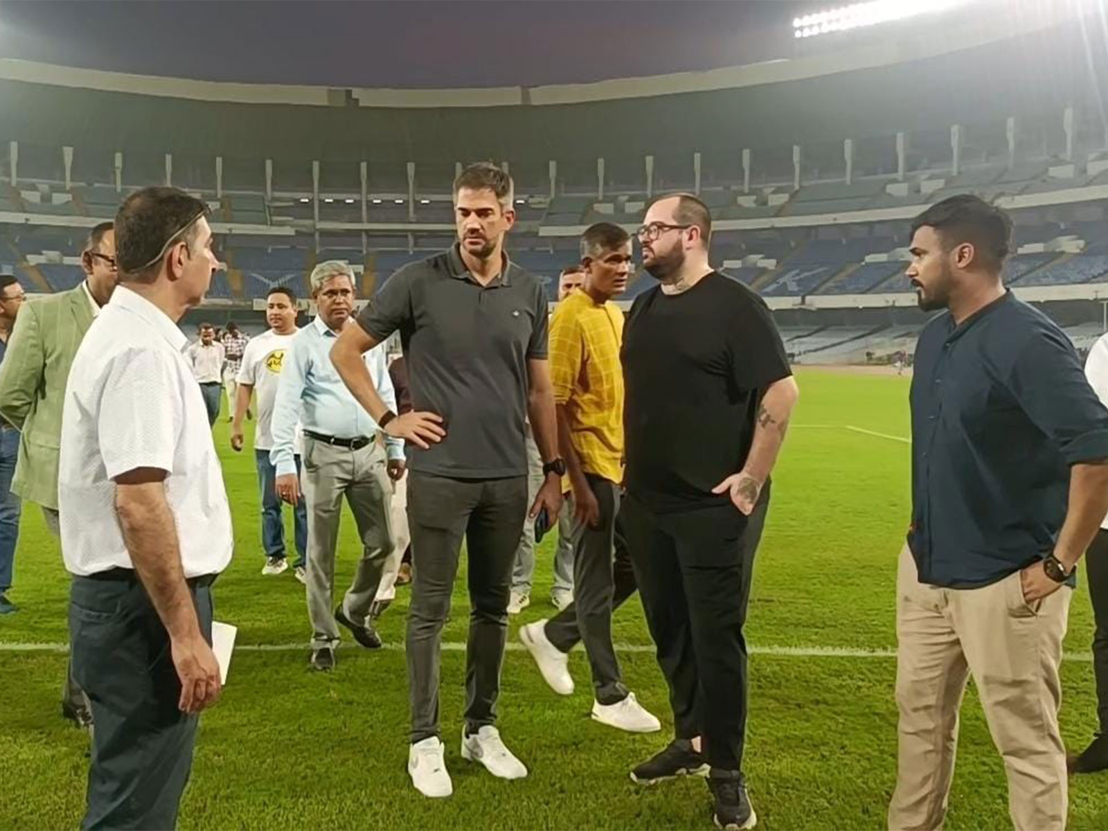 CBF delegation inspects Kolkata facilities ahead of India-Brazil football friendly (Photo: AIFF)