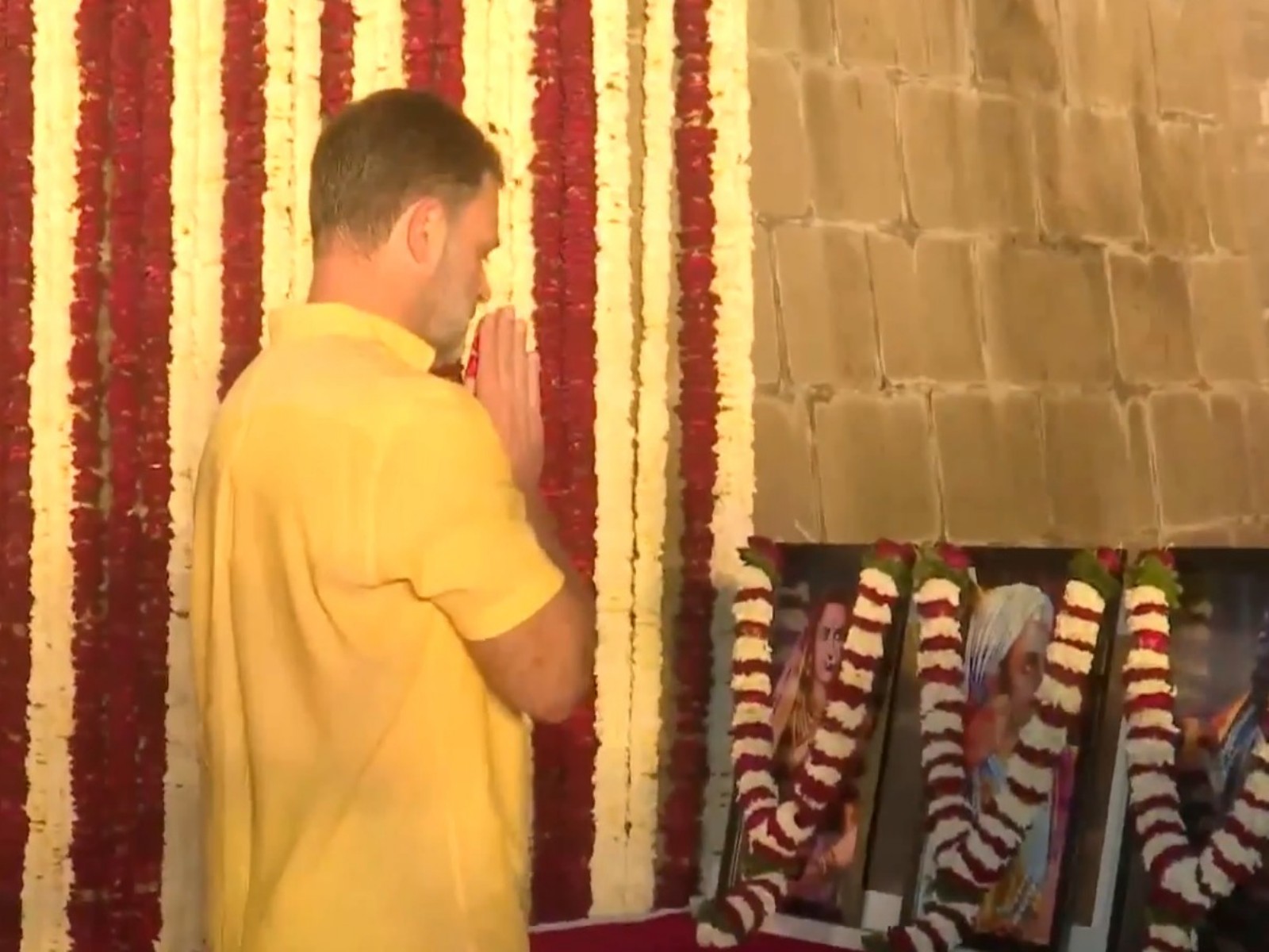 Rahul Gandhi pays tribute to Chhatrapati Shahu Maharaj (Photo/ANI)