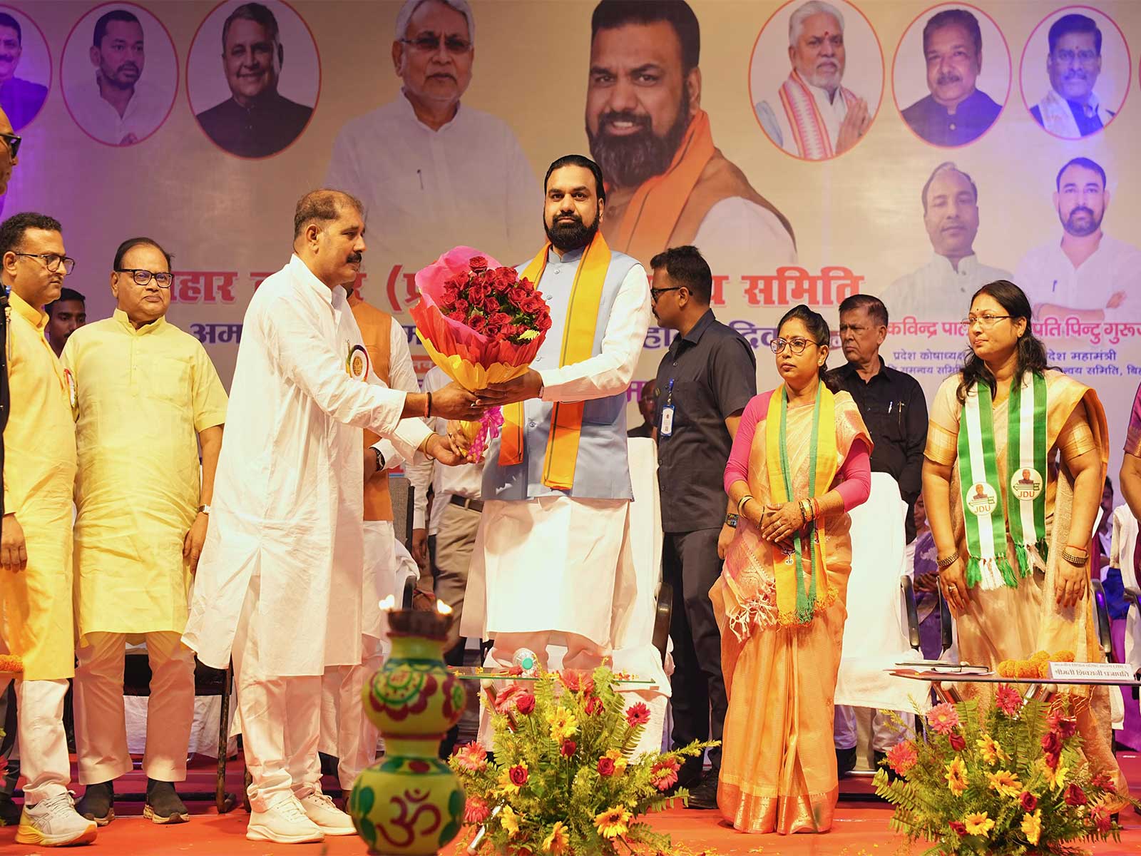 Bihar Chief Minister Samrat Chaudhary the Bihar Kumhar (Prajapati) Coordination Committee at the Sri Krishna Memorial Hall (Photo/BiharCMO)