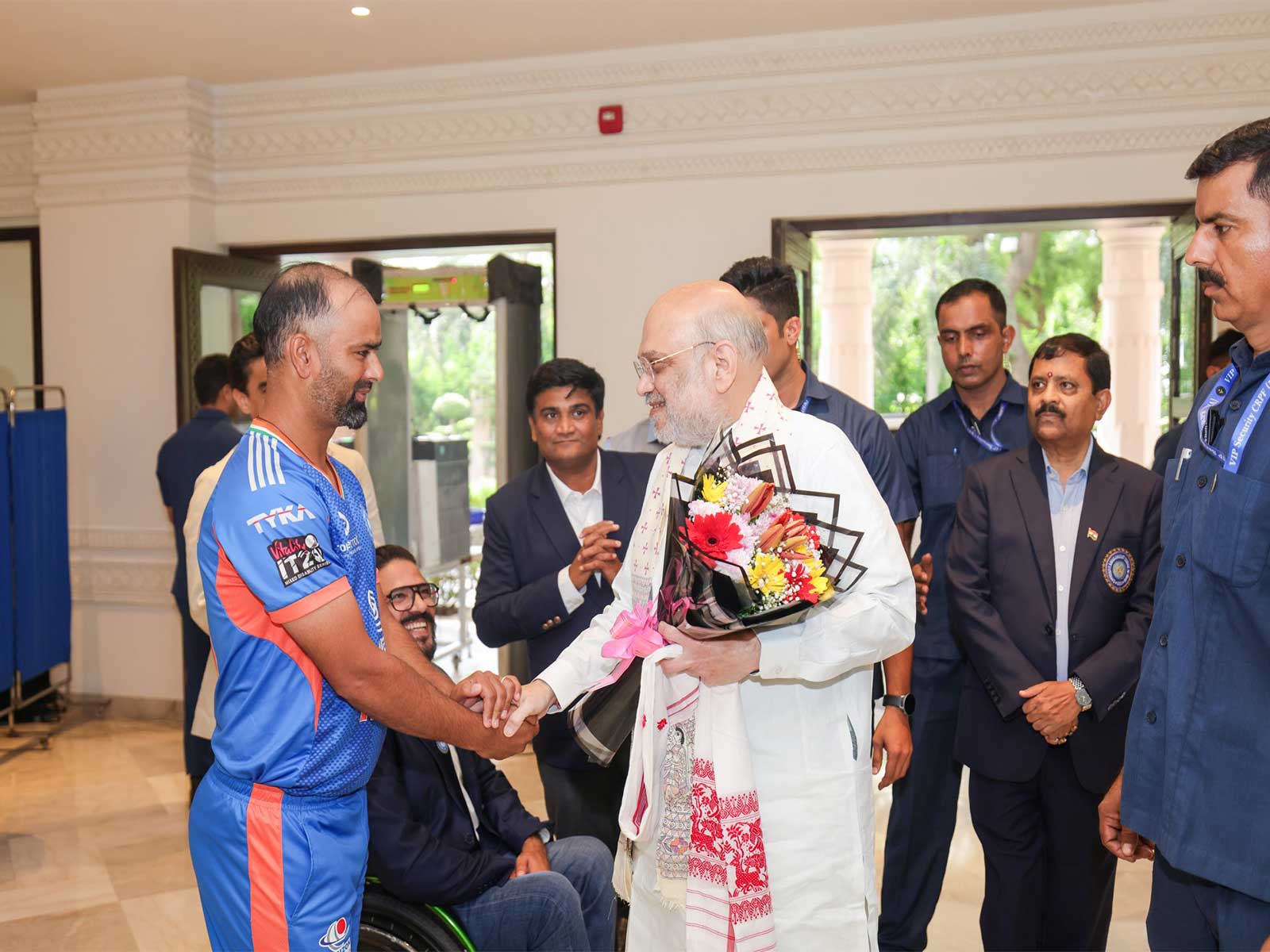 Amit Shah meets Indian Mixed Disability men's cricket team (Photo: X/@AmitShah)
