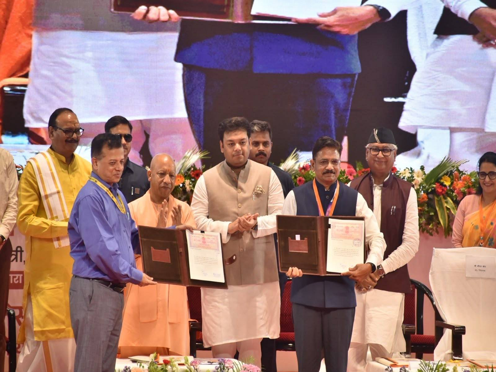Yogi Government boosts honorarium for 3.54 lakh women cooks to Rs 3,000 (Photo/@thisissanjubjp/X)