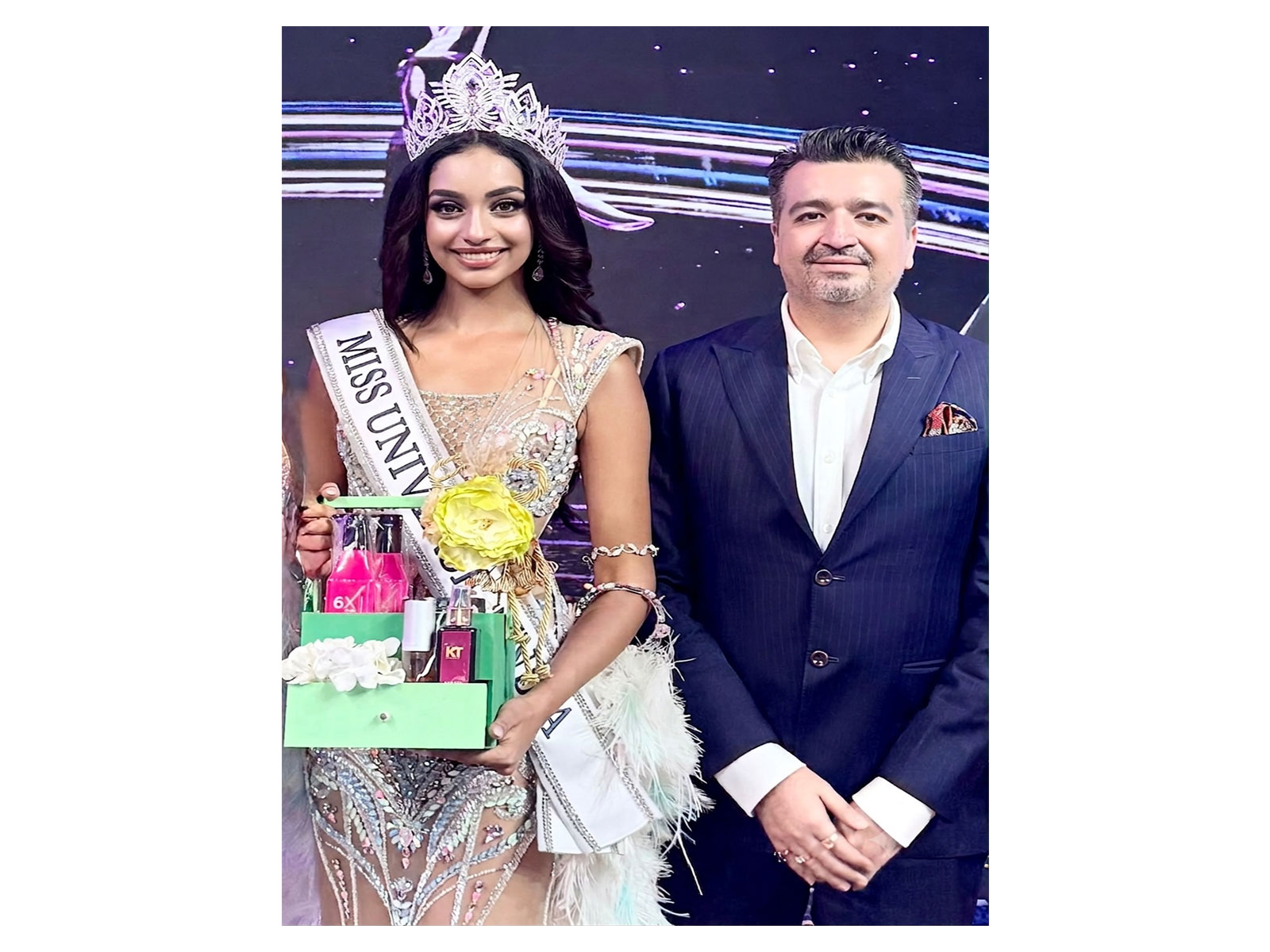 Mr Dhruv Sayani, MD & CEO of KT Life awarding the winner of Miss Universe India 2026 - Ms Kaziah Liz Mejo from Kerala