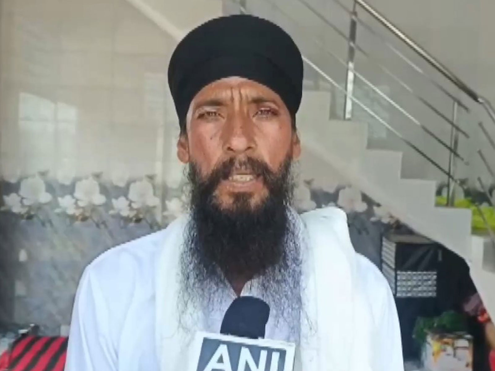 Father of deceased Gurdeep Singh Pyare Lal (Photo/ANI)